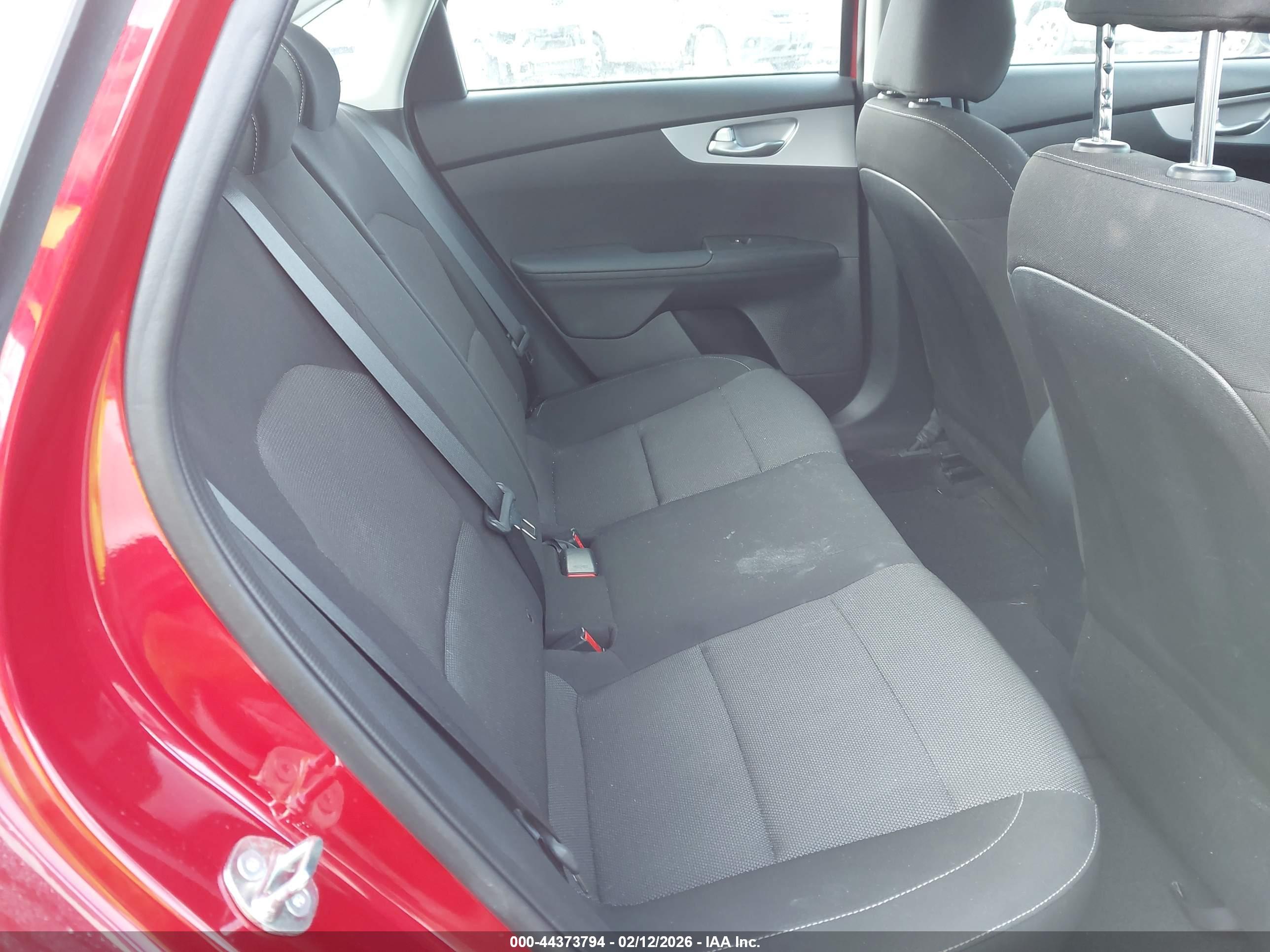 KIA FORTE image 8