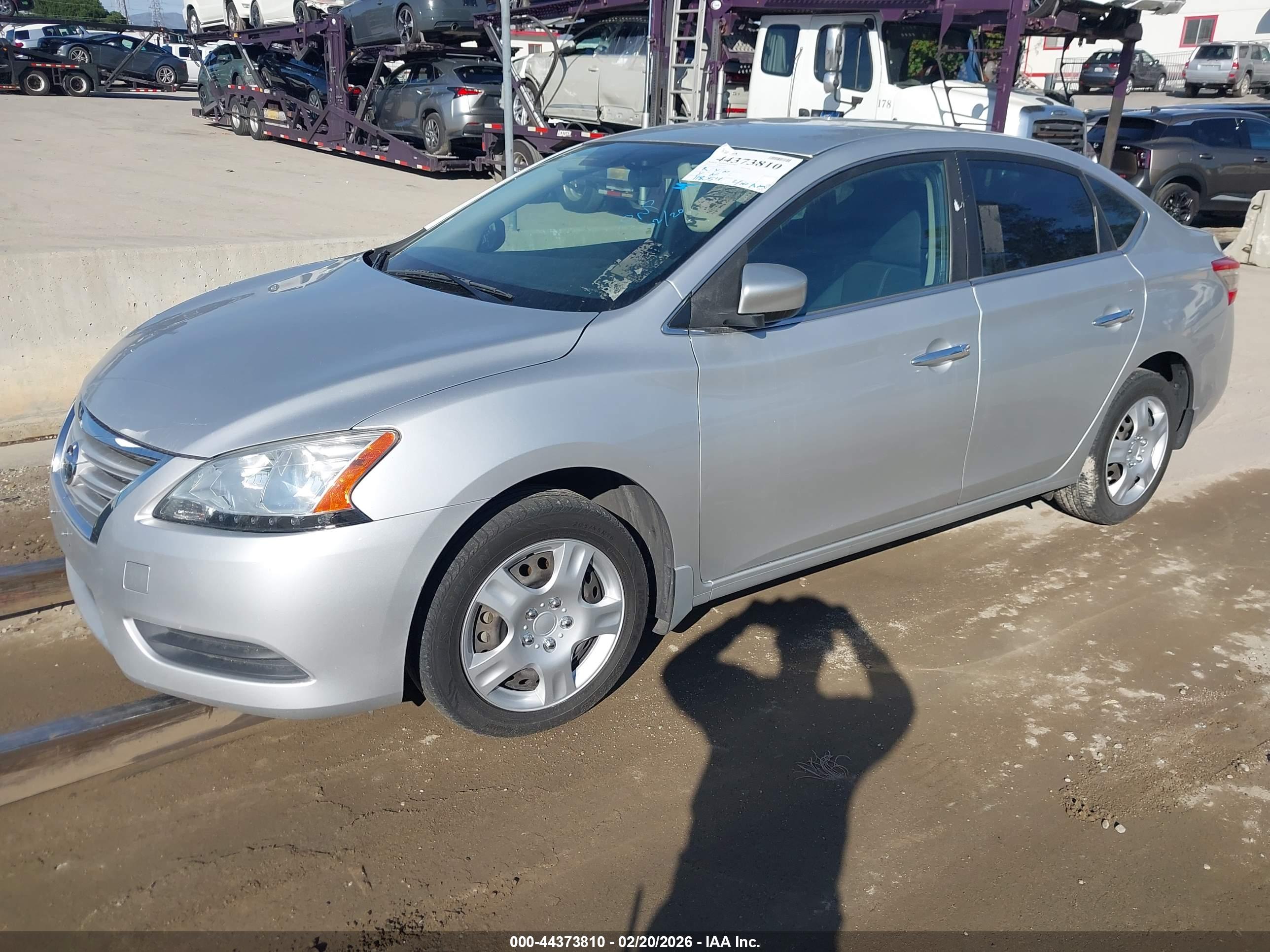 NISSAN SENTRA image 2