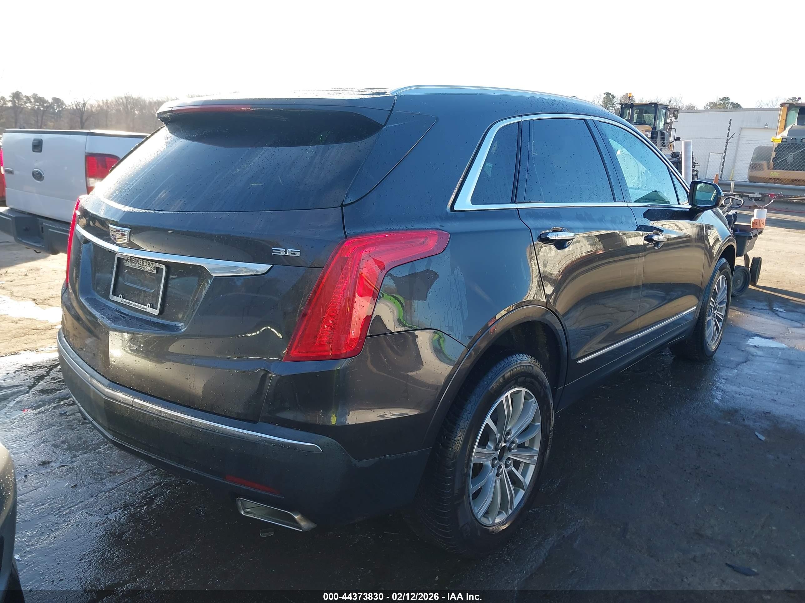 CADILLAC XT5 image 4