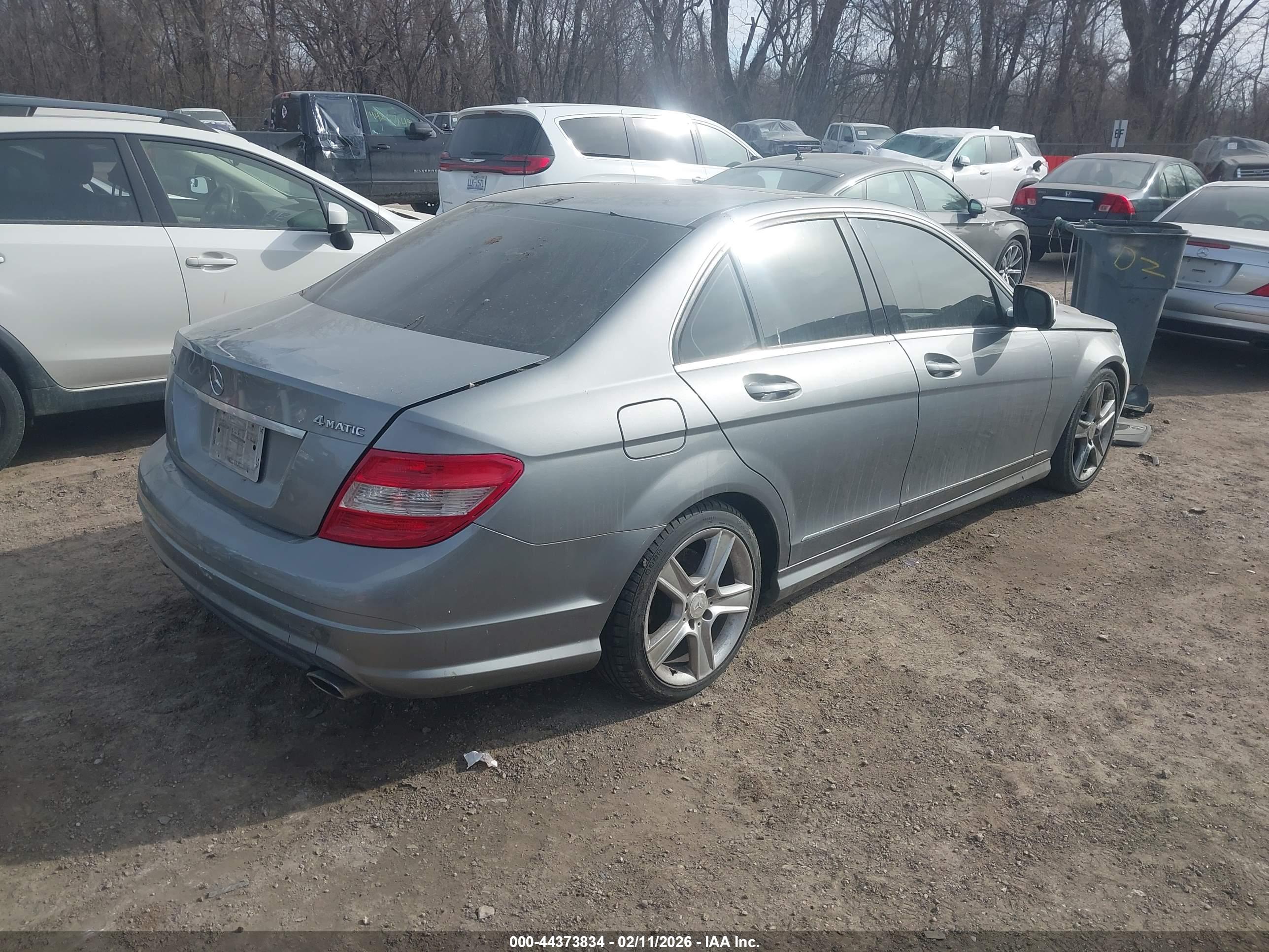 MERCEDES-BENZ C image 4