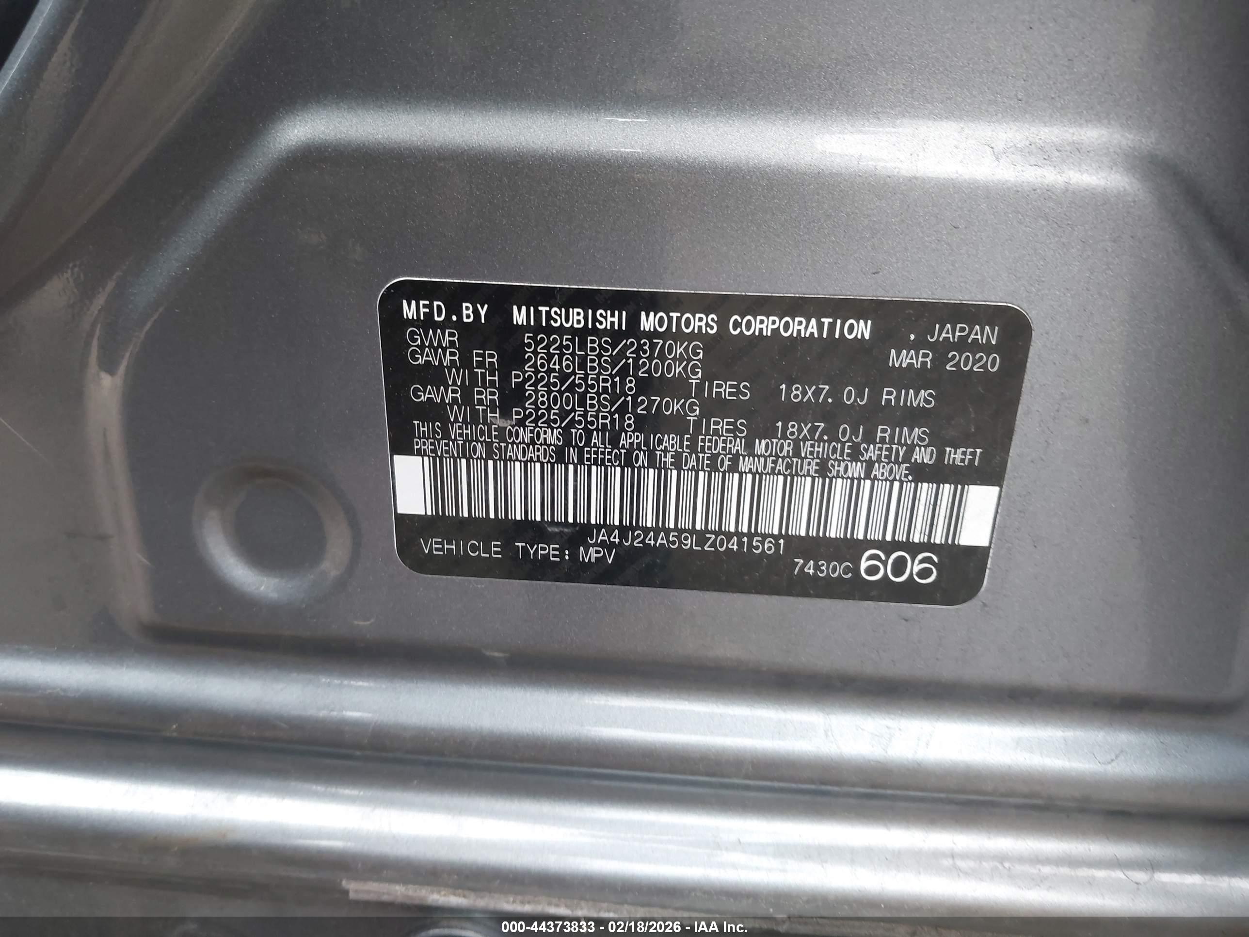 MITSUBISHI OUTLANDER image 9