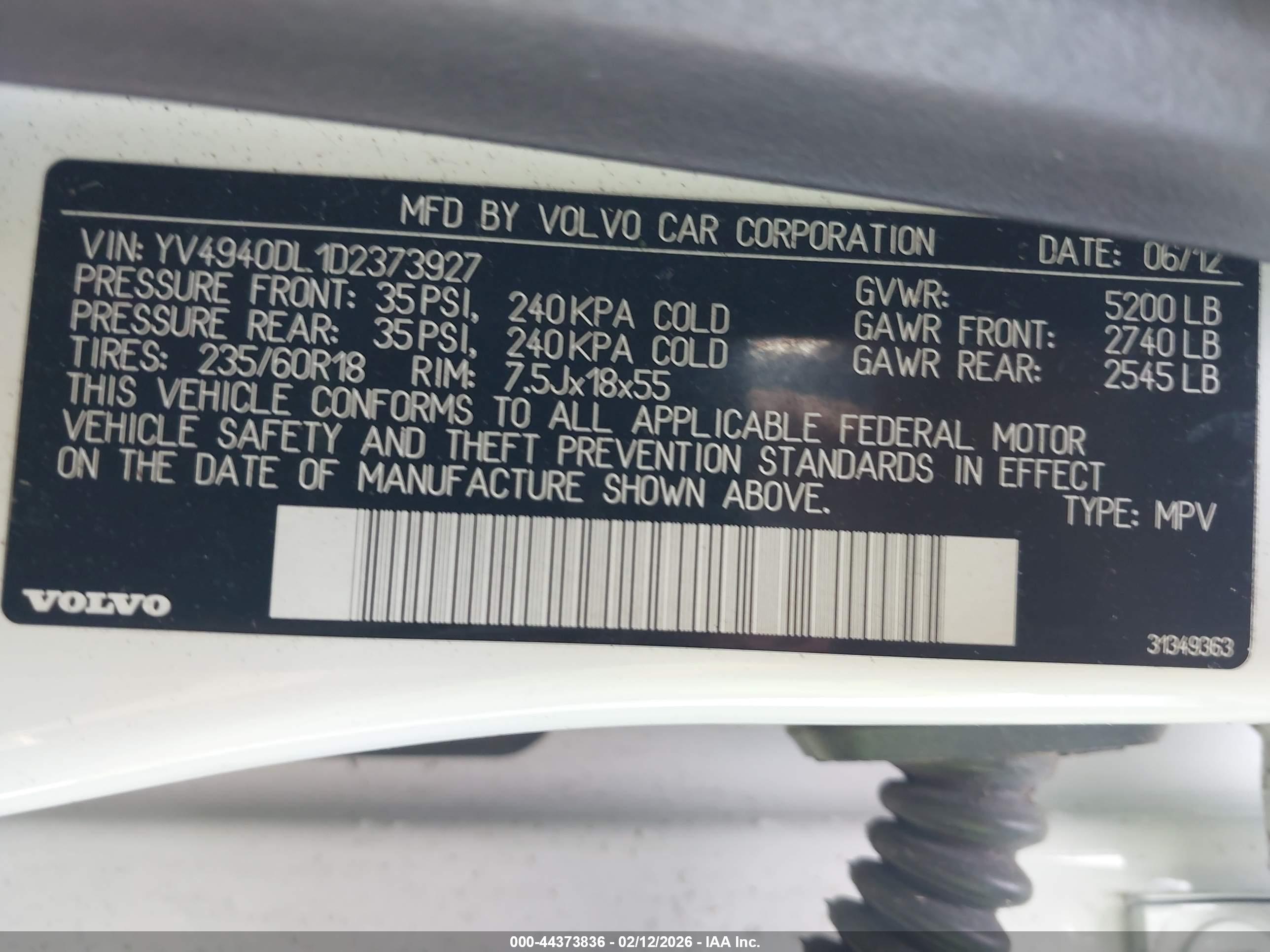 VOLVO XC60 image 9