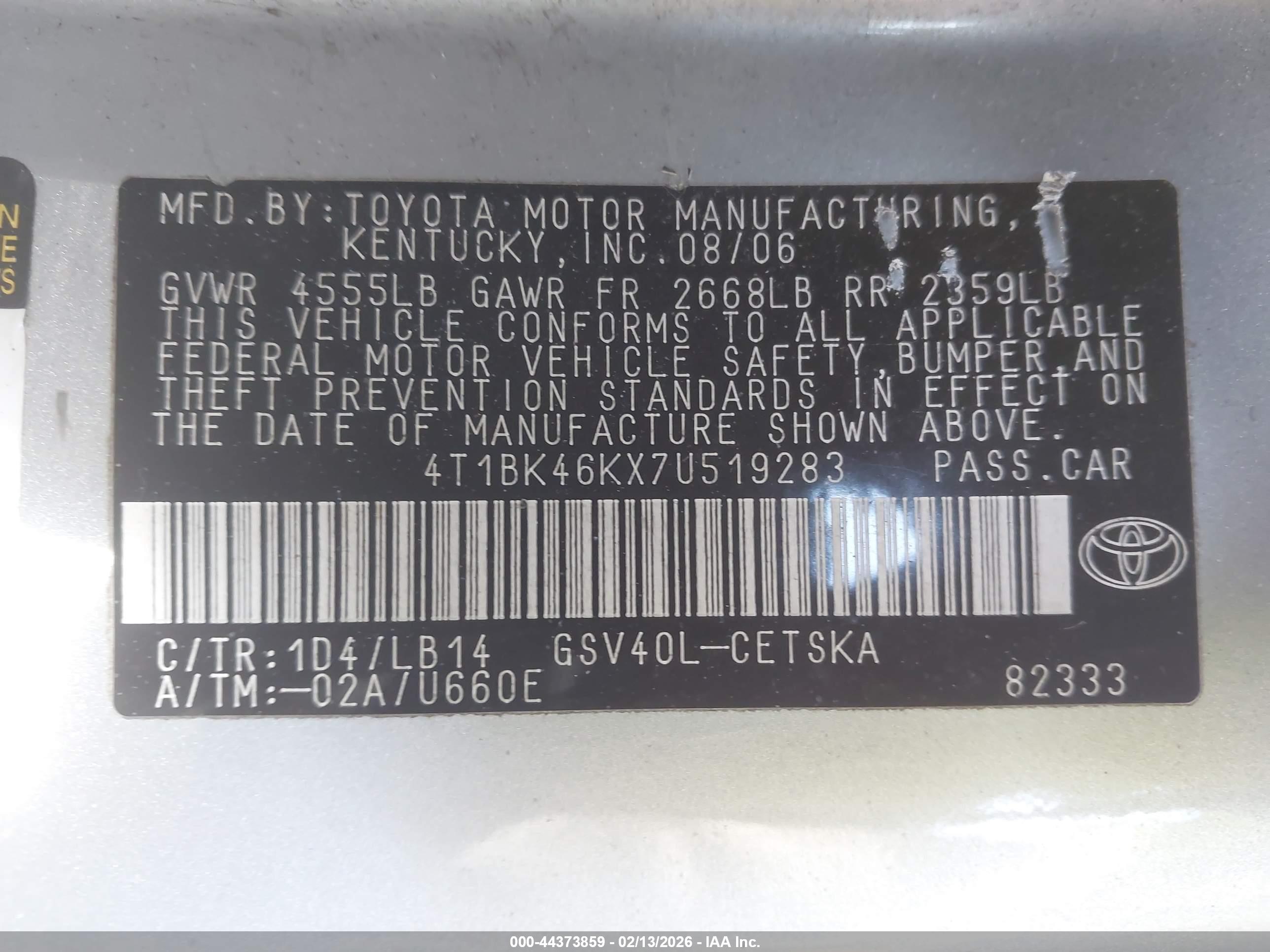 TOYOTA CAMRY image 9