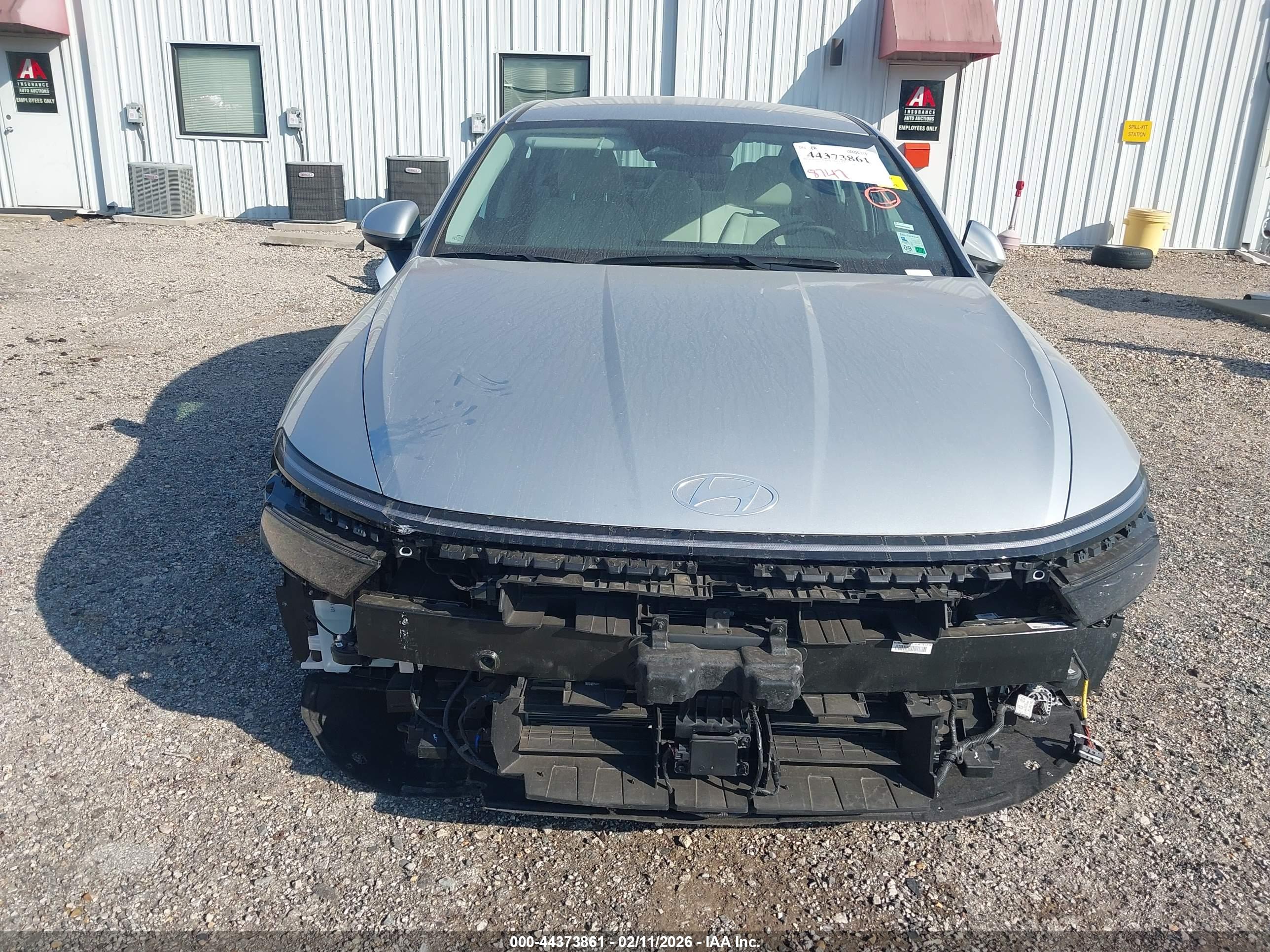 HYUNDAI SONATA image 6
