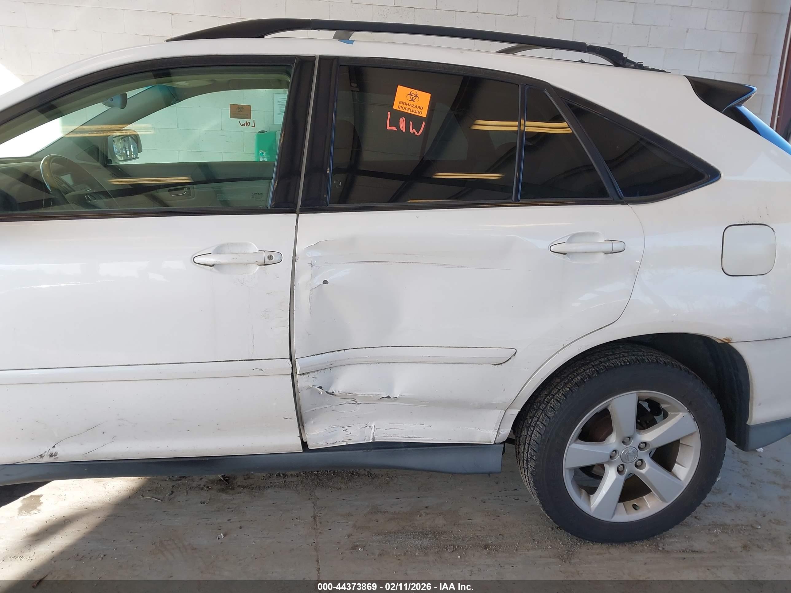 LEXUS RX image 6