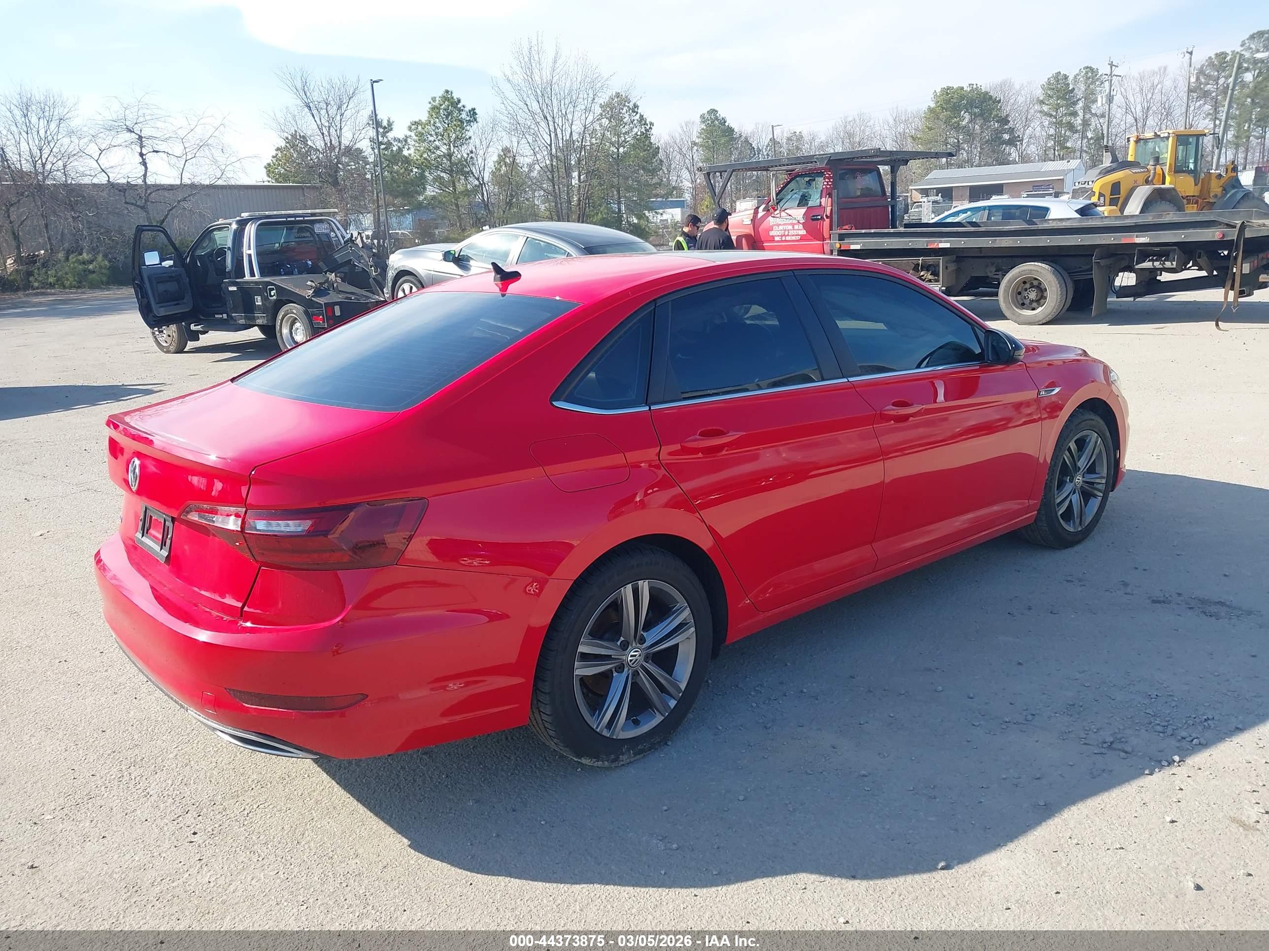 VOLKSWAGEN JETTA image 4
