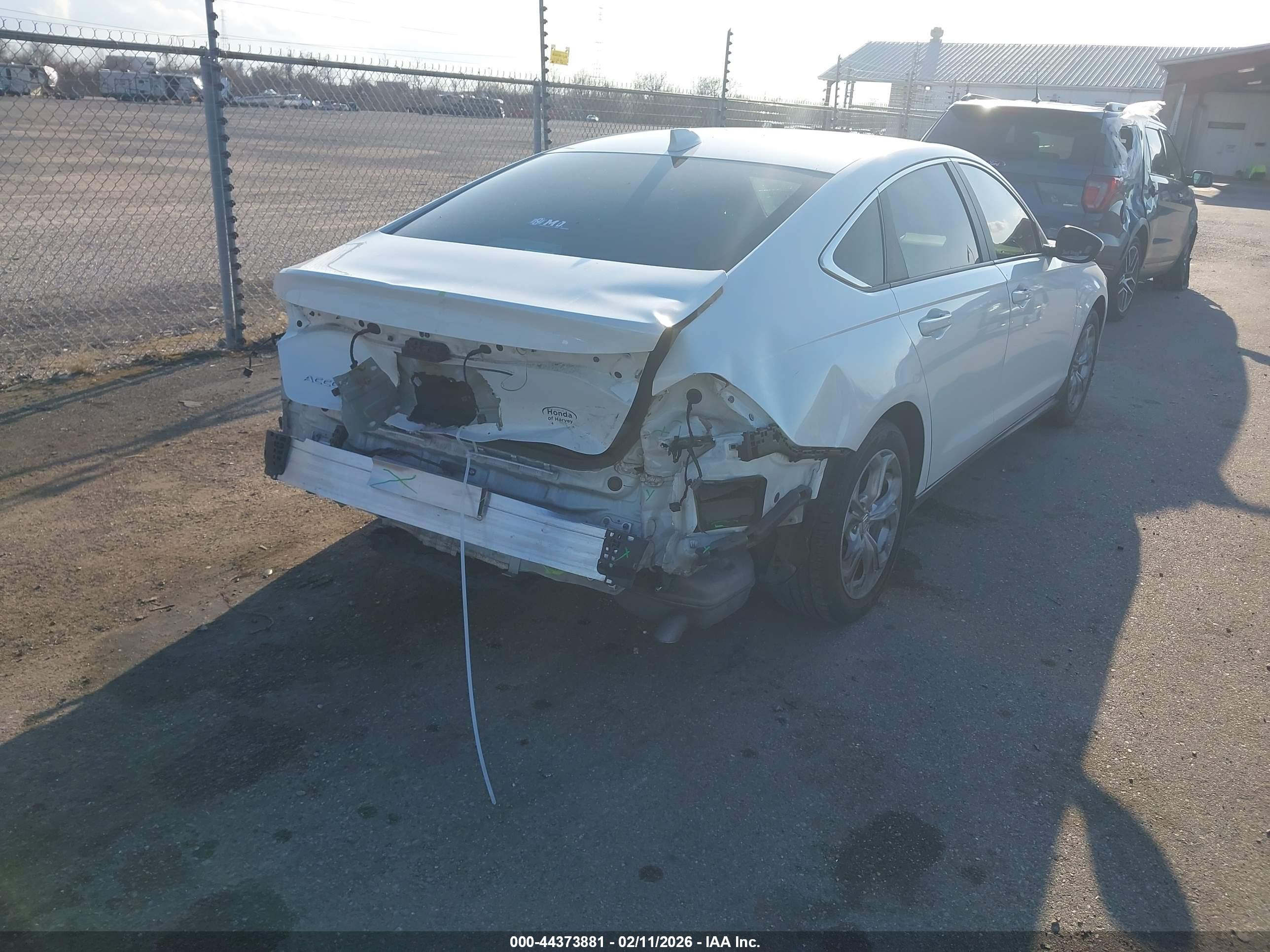 HONDA ACCORD image 4
