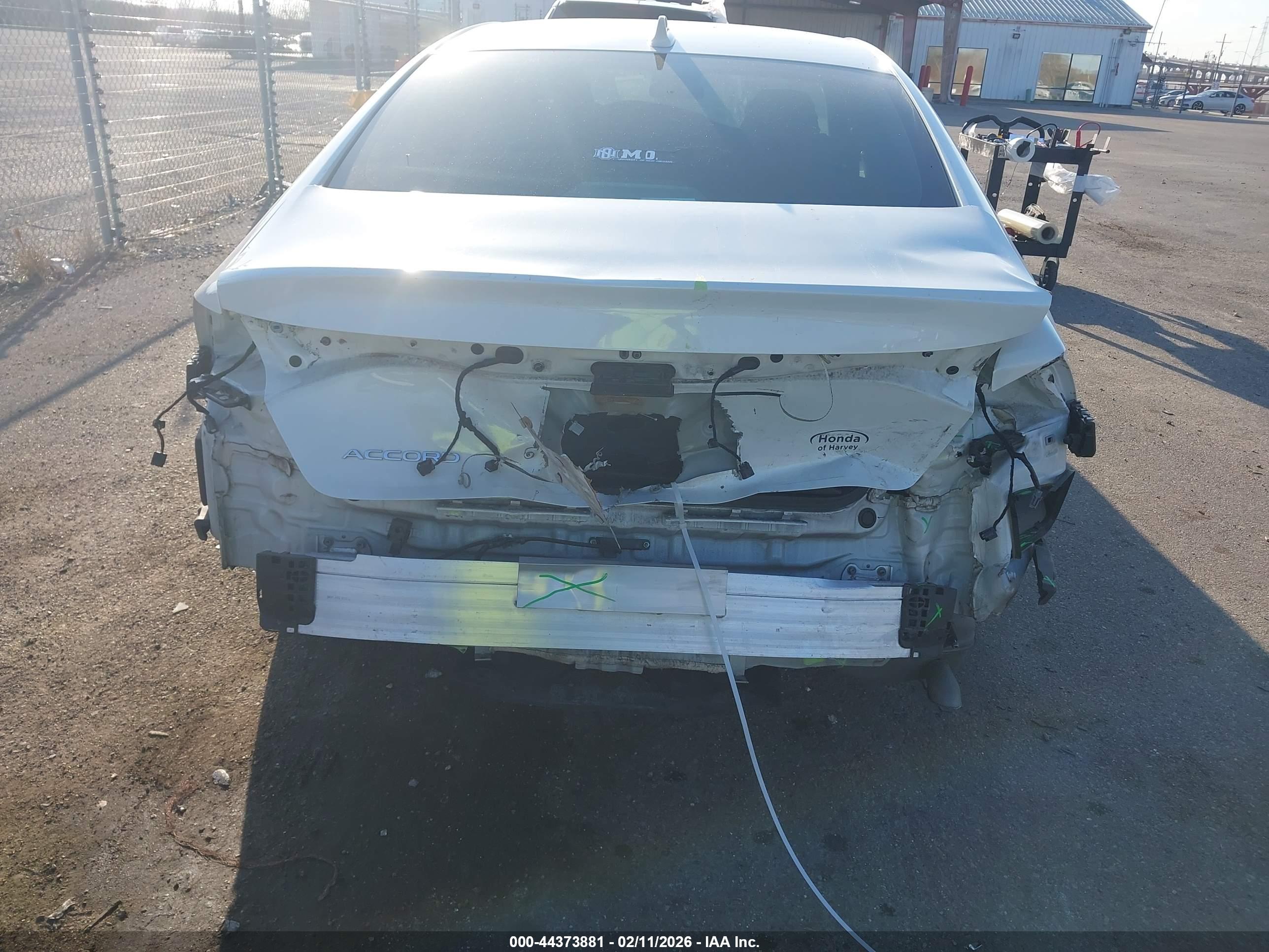 HONDA ACCORD image 6