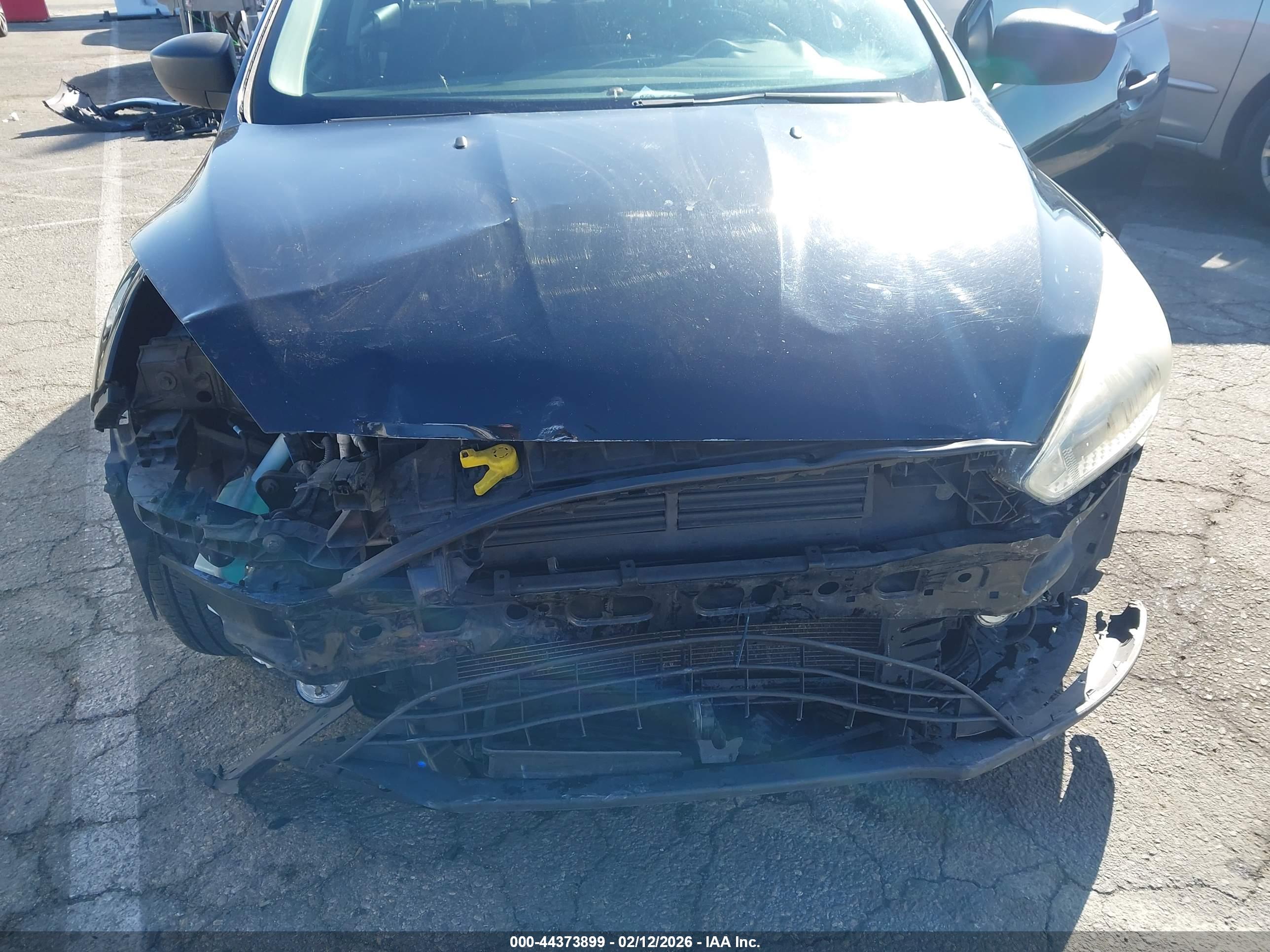 FORD FOCUS image 6