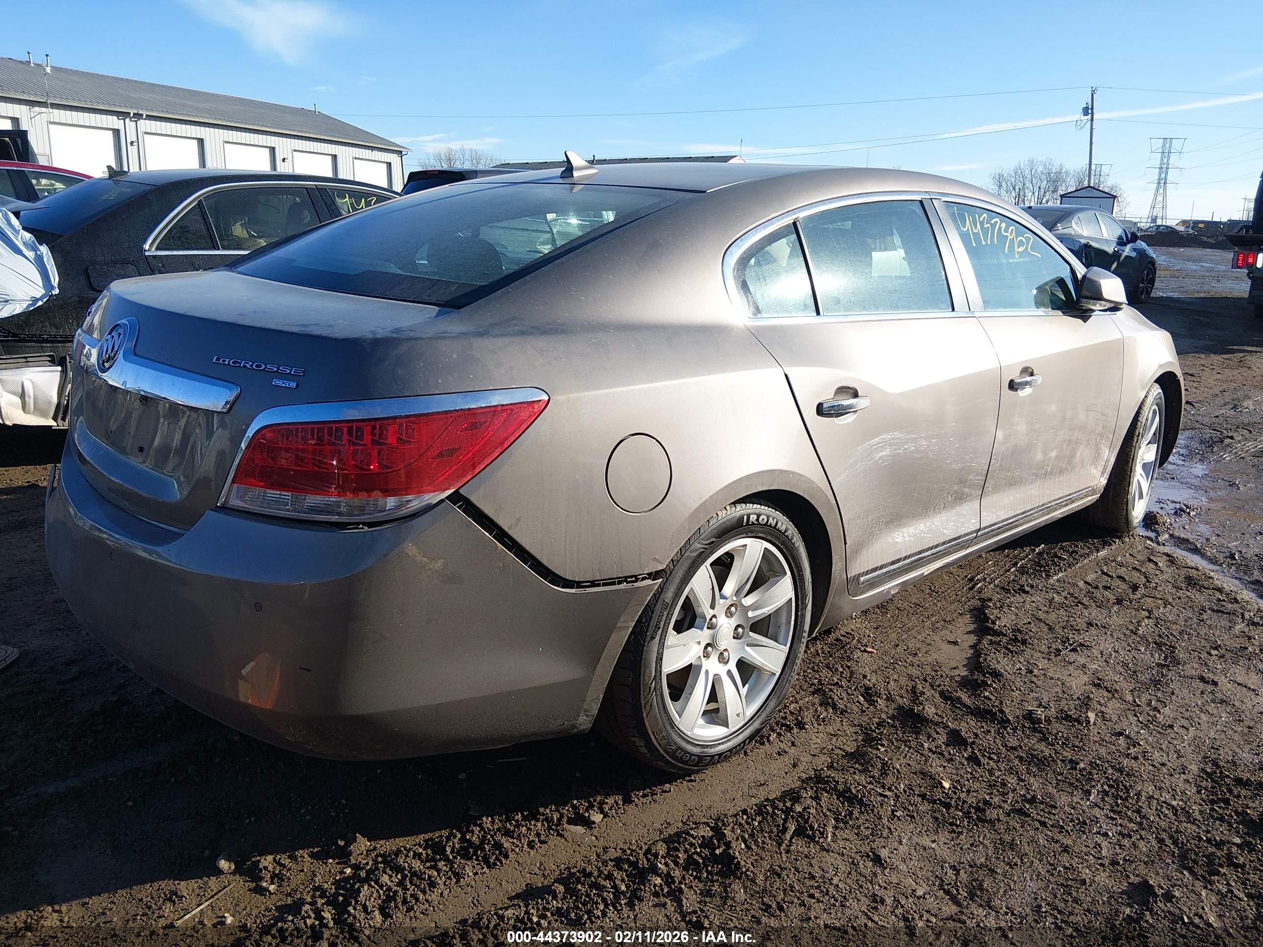 BUICK LACROSSE image 4