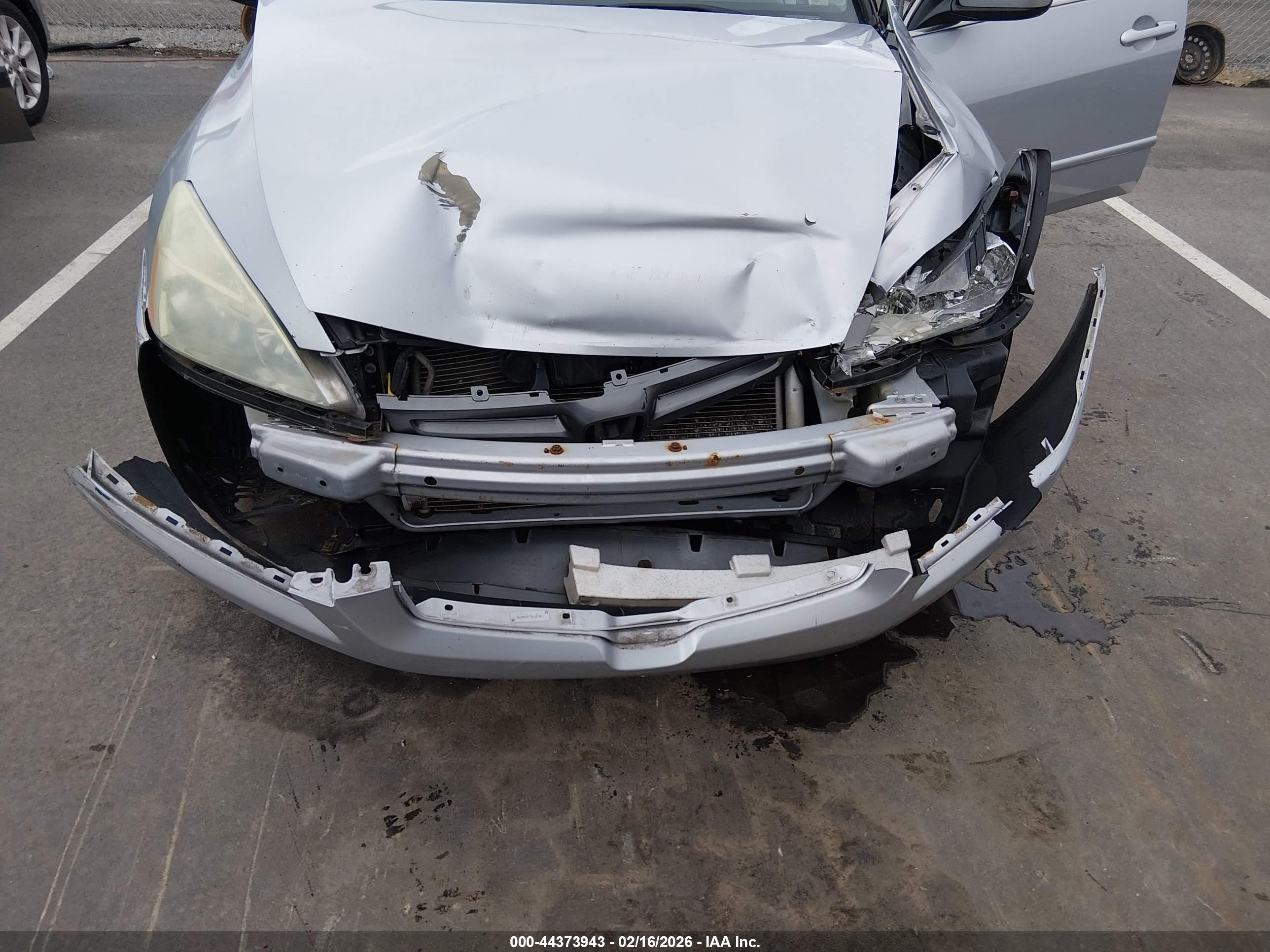 HONDA ACCORD image 6