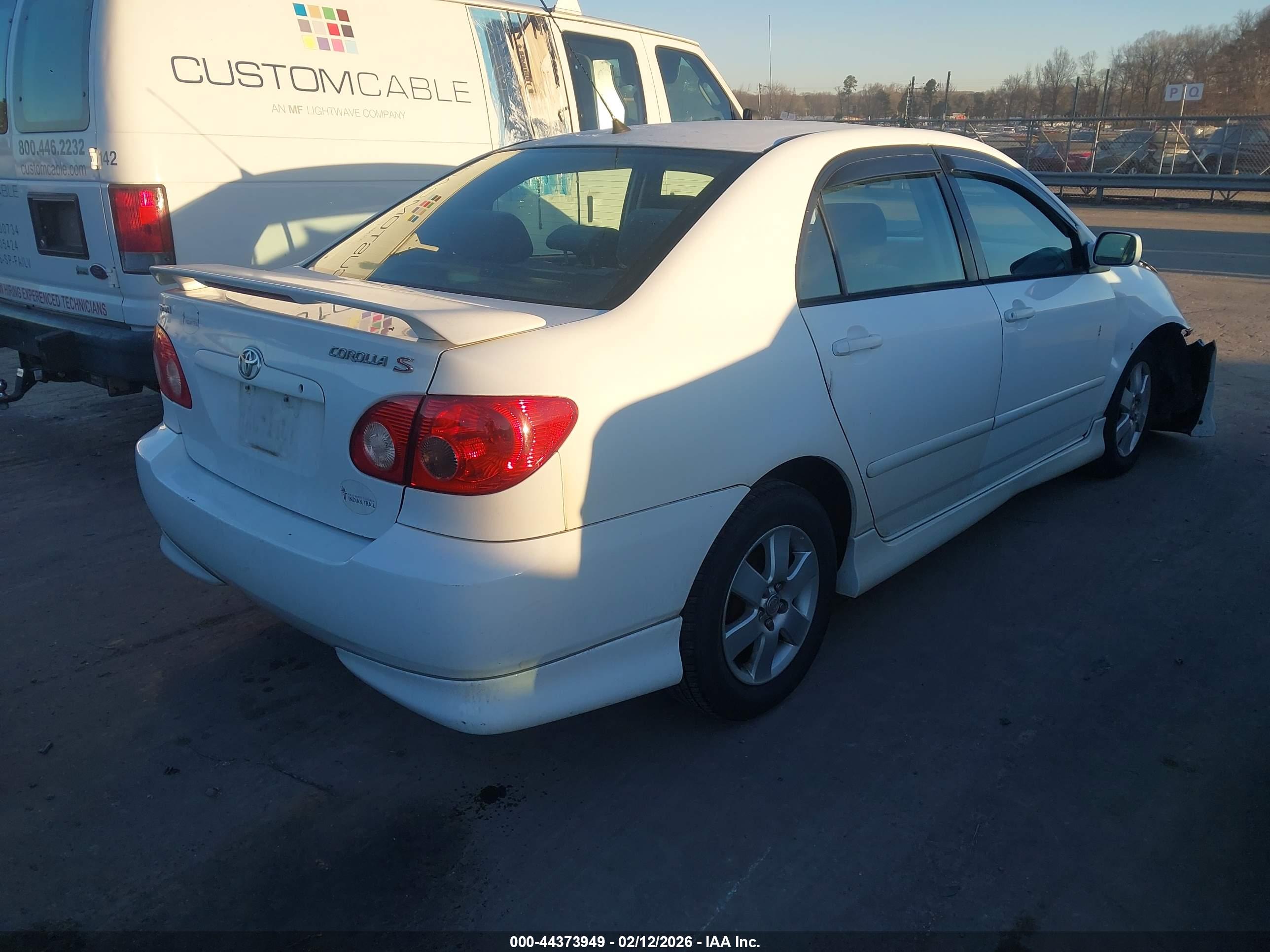TOYOTA COROLLA image 4