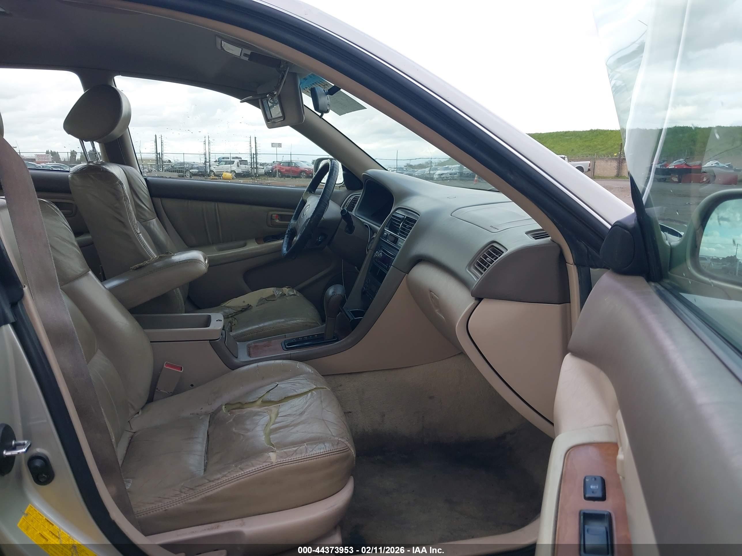 LEXUS ES image 5