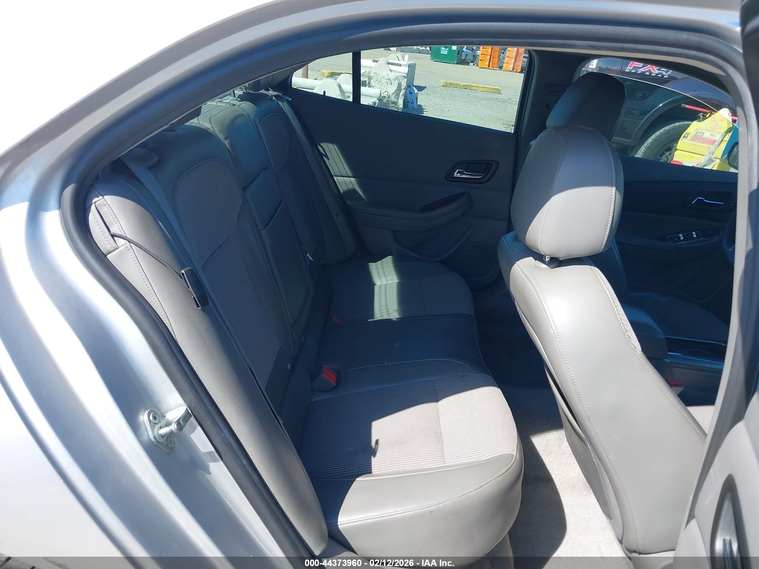 CHEVROLET MALIBU image 8
