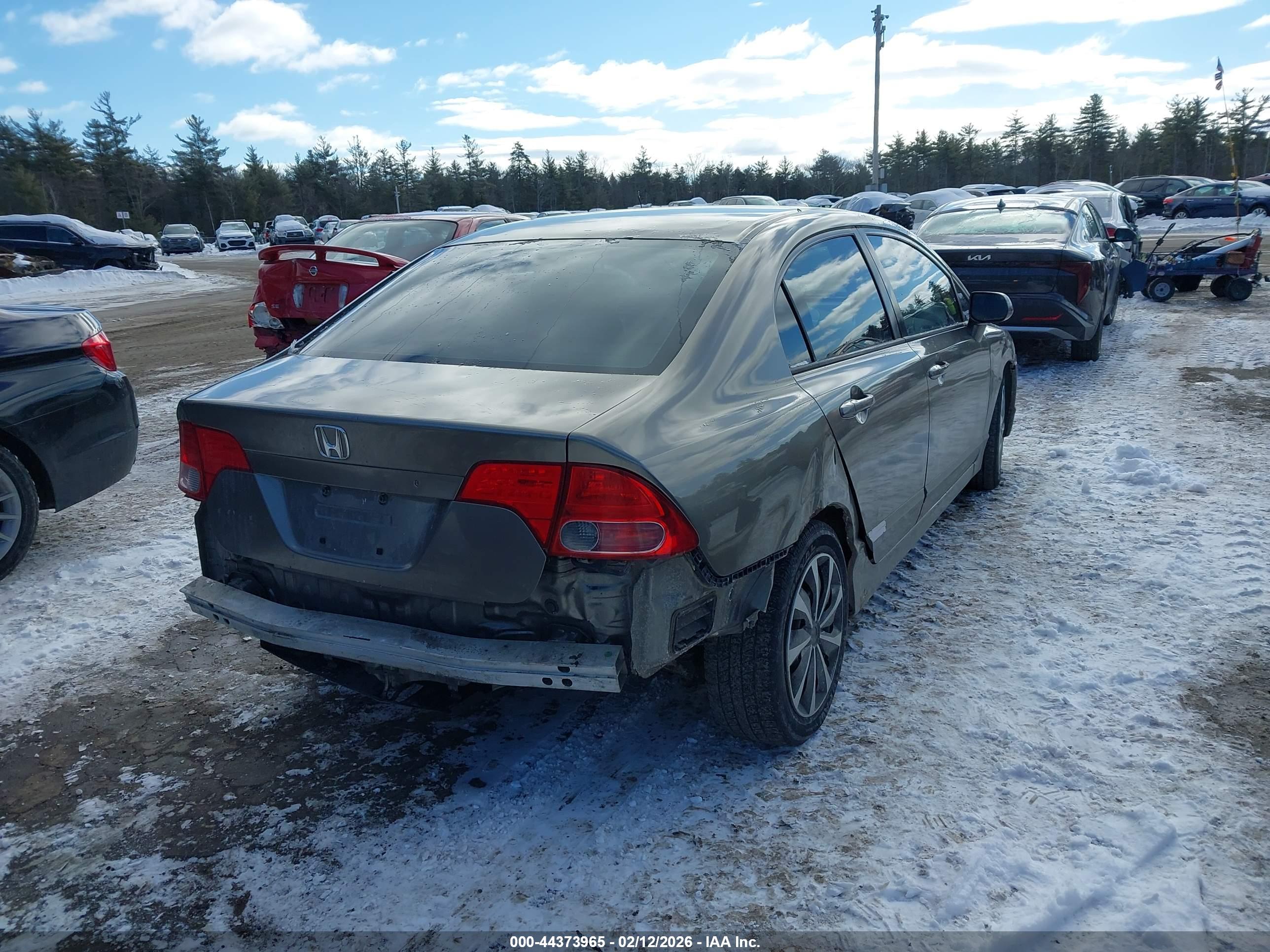 HONDA CIVIC image 4