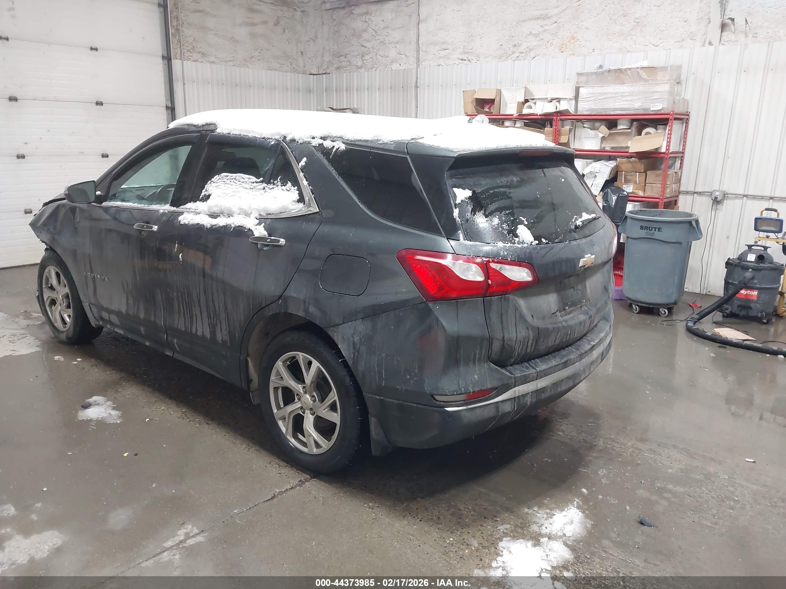CHEVROLET EQUINOX image 3