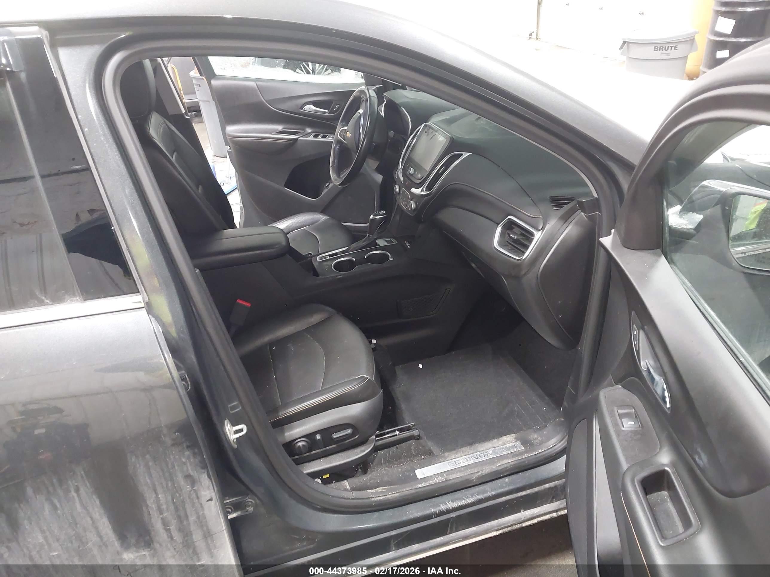 CHEVROLET EQUINOX image 5