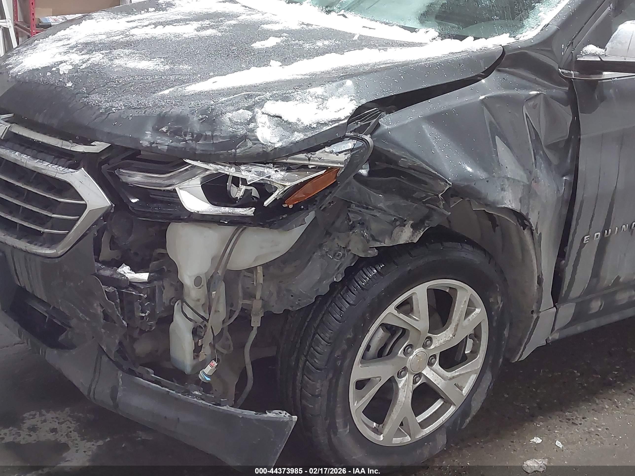 CHEVROLET EQUINOX image 6