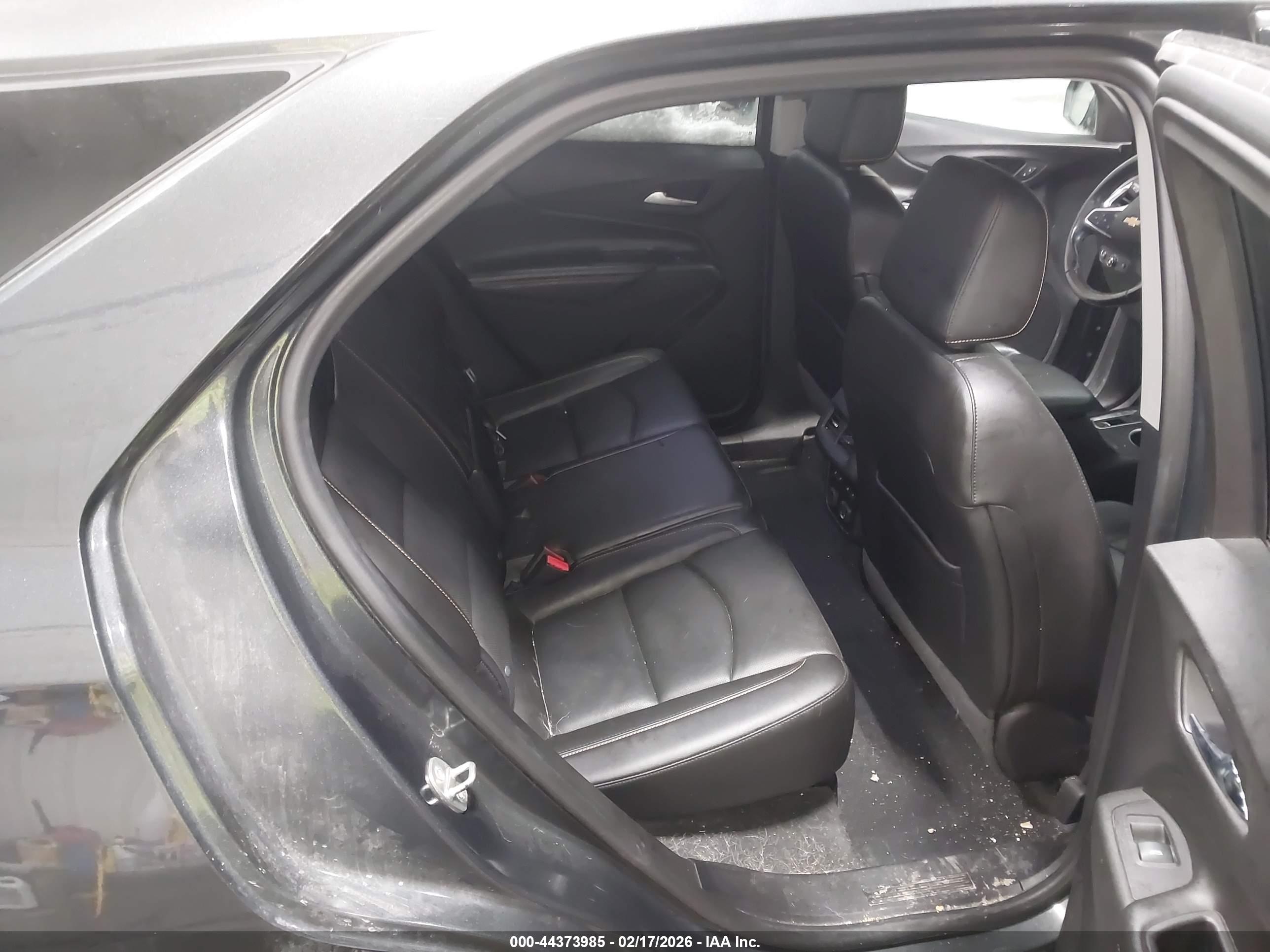 CHEVROLET EQUINOX image 8