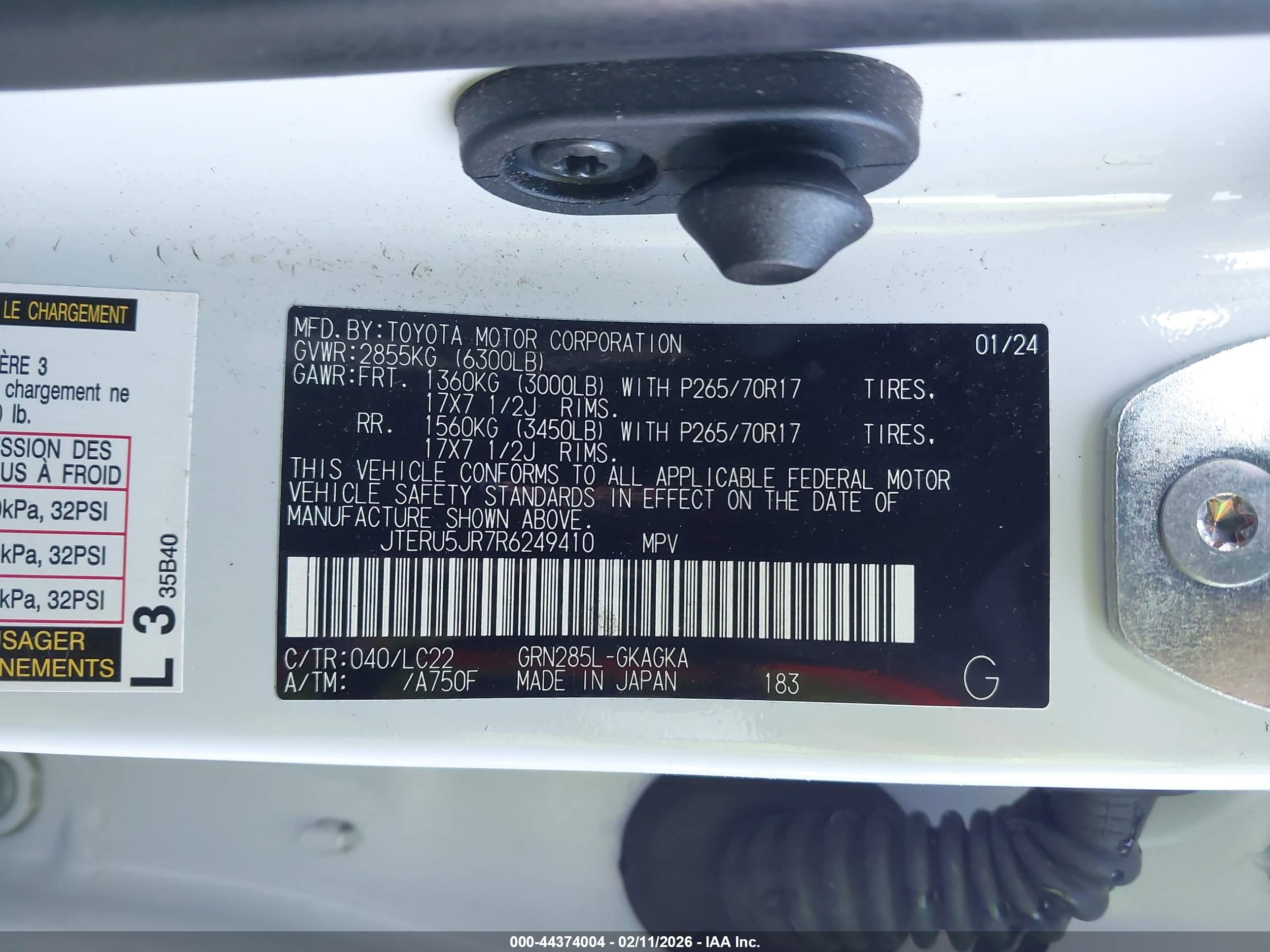 TOYOTA 4RUNNER image 9