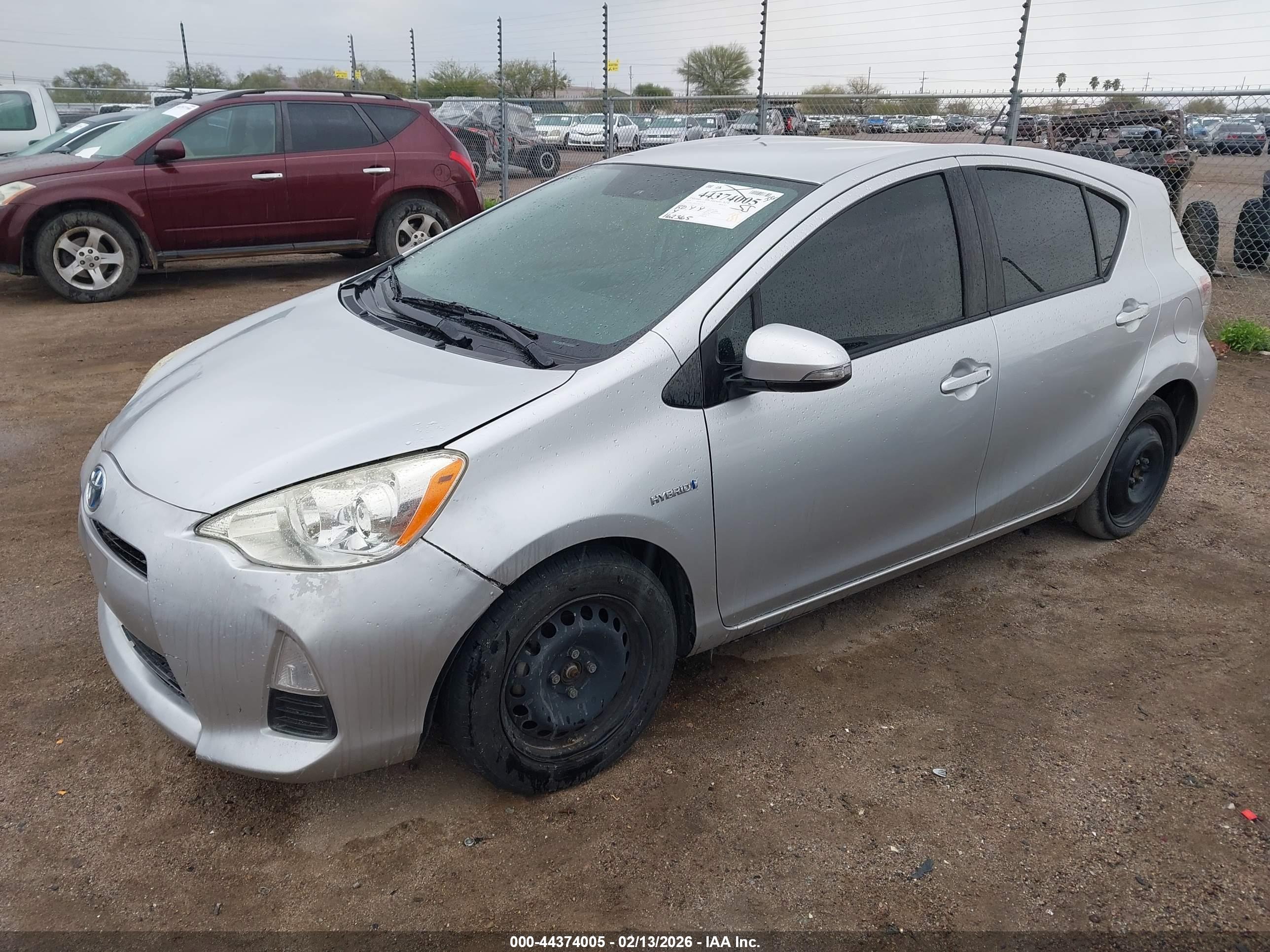 TOYOTA PRIUS image 2