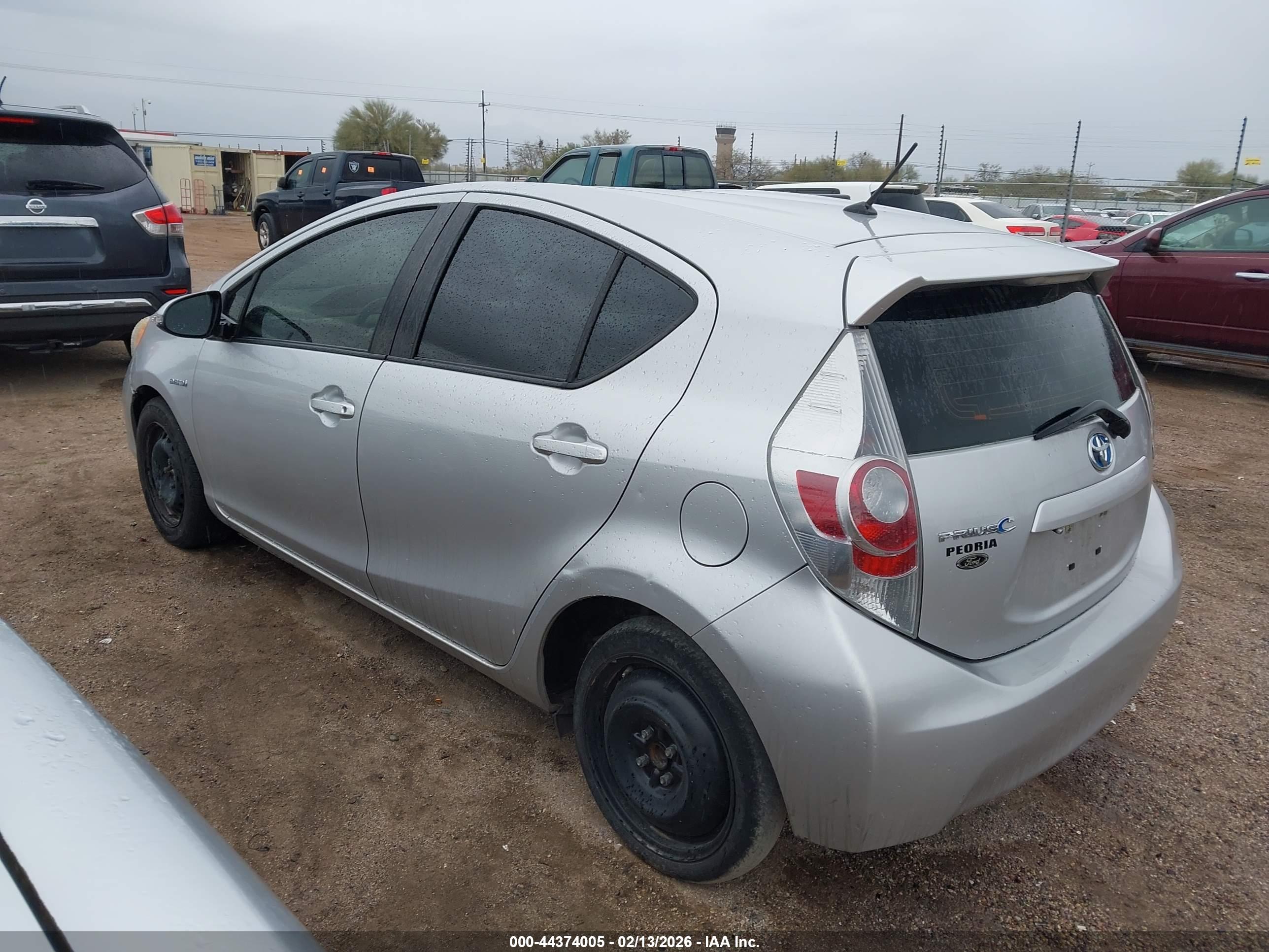 TOYOTA PRIUS image 3