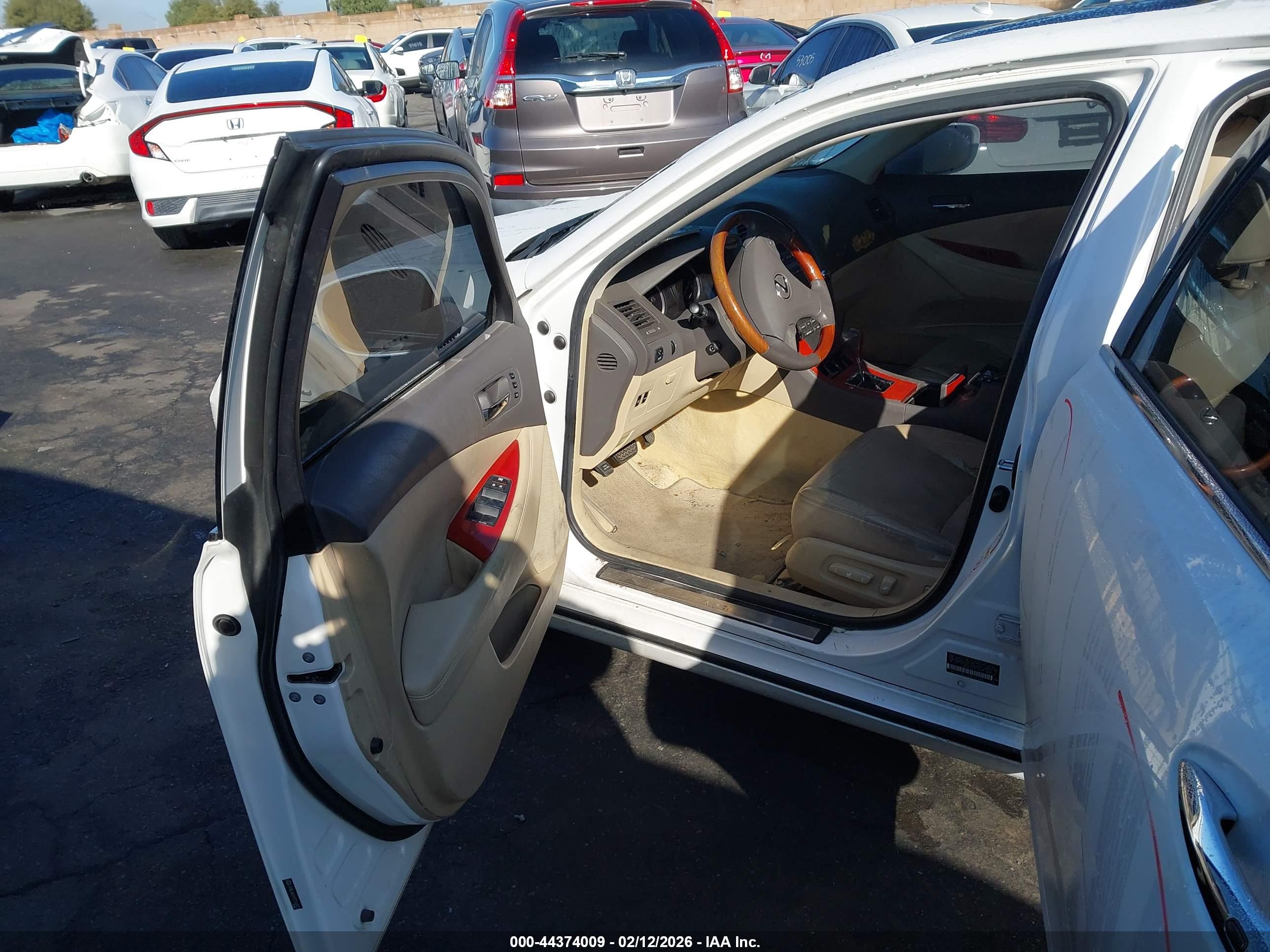 LEXUS ES image 5