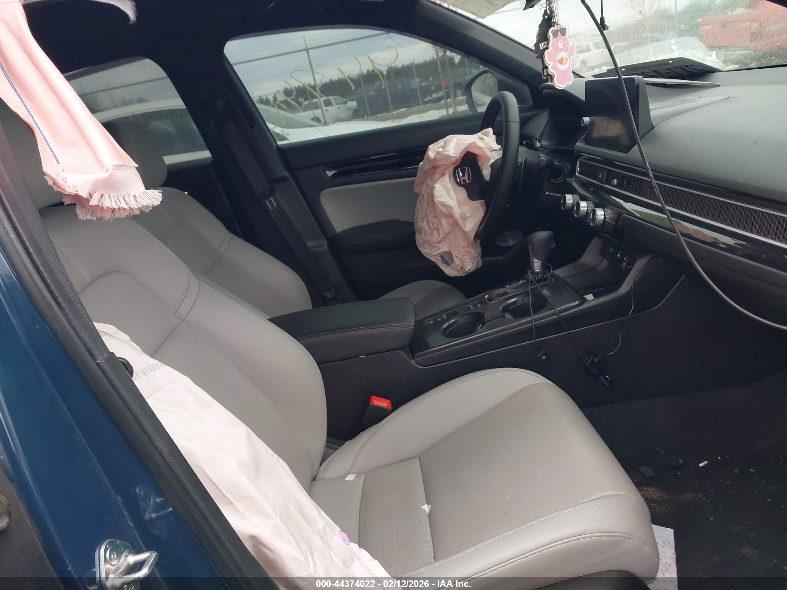 HONDA CIVIC image 5