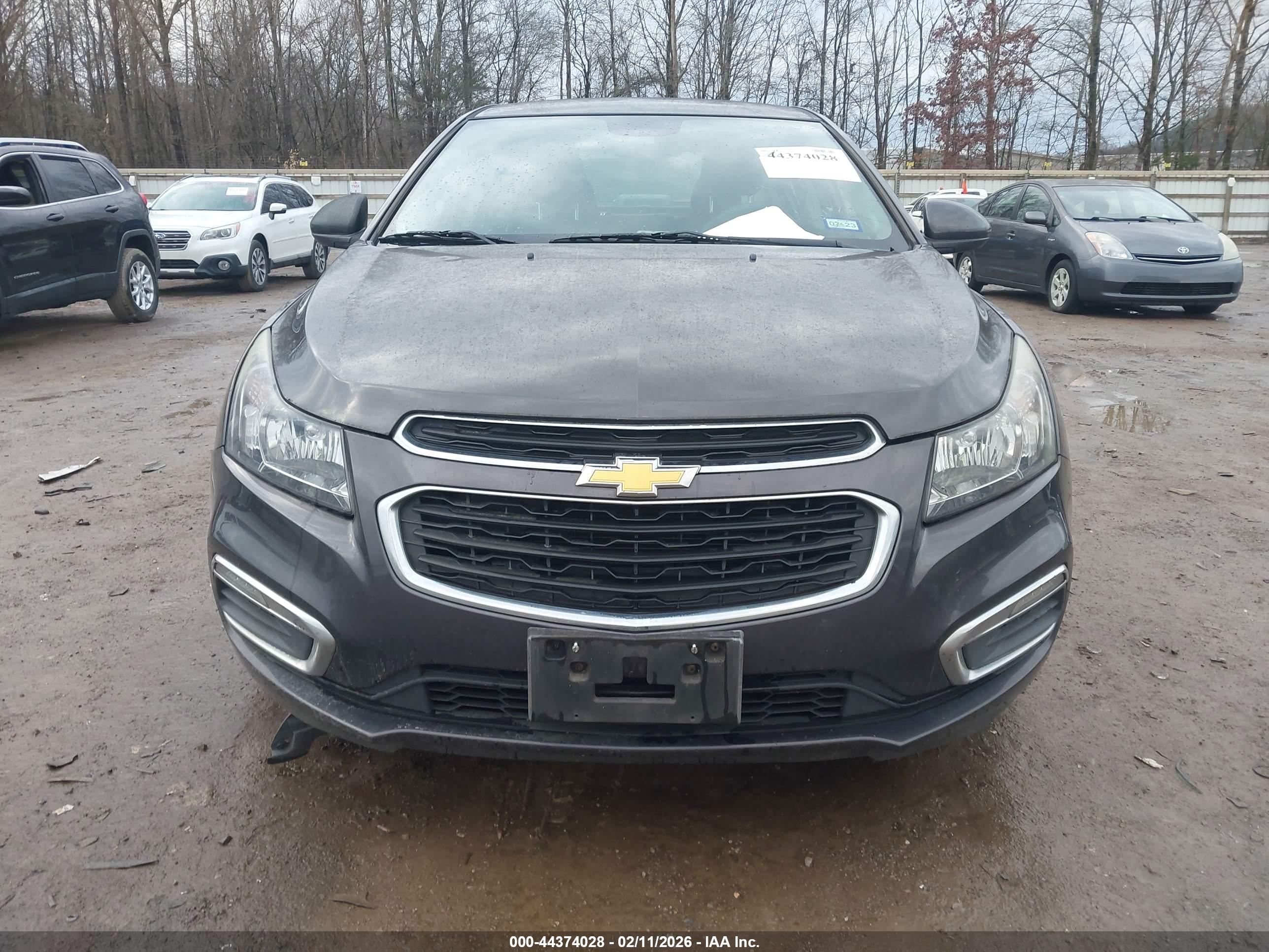 CHEVROLET CRUZE image 6