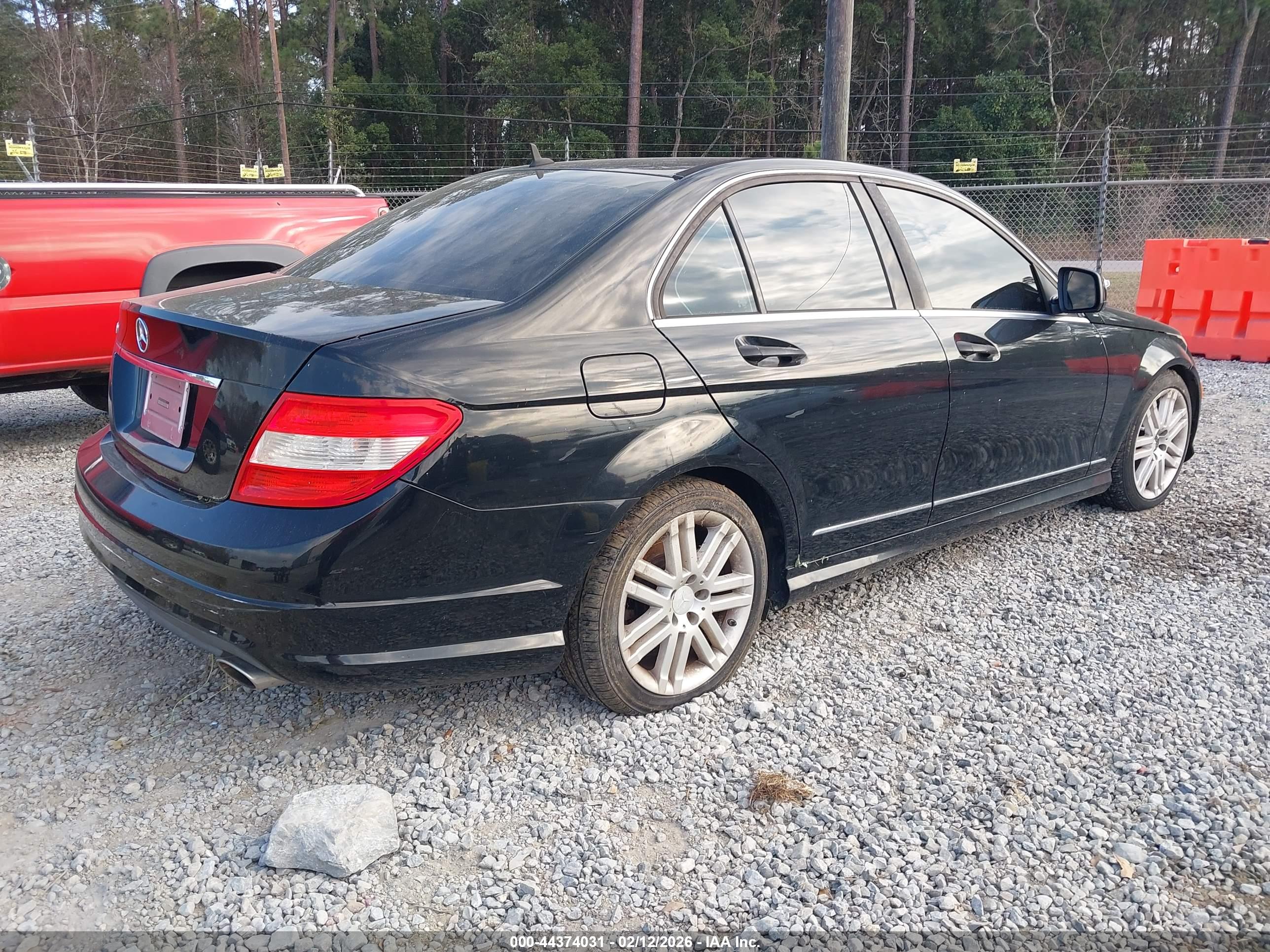 MERCEDES-BENZ C image 4