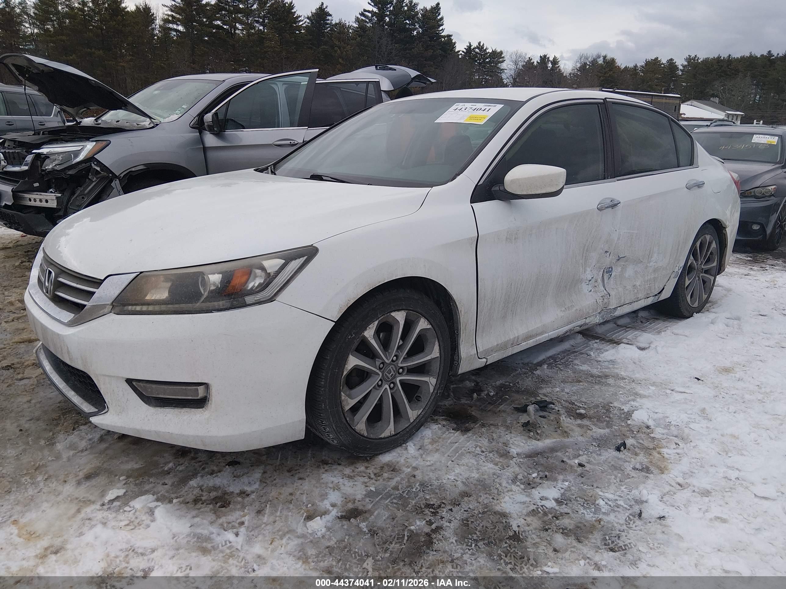 HONDA ACCORD image 2