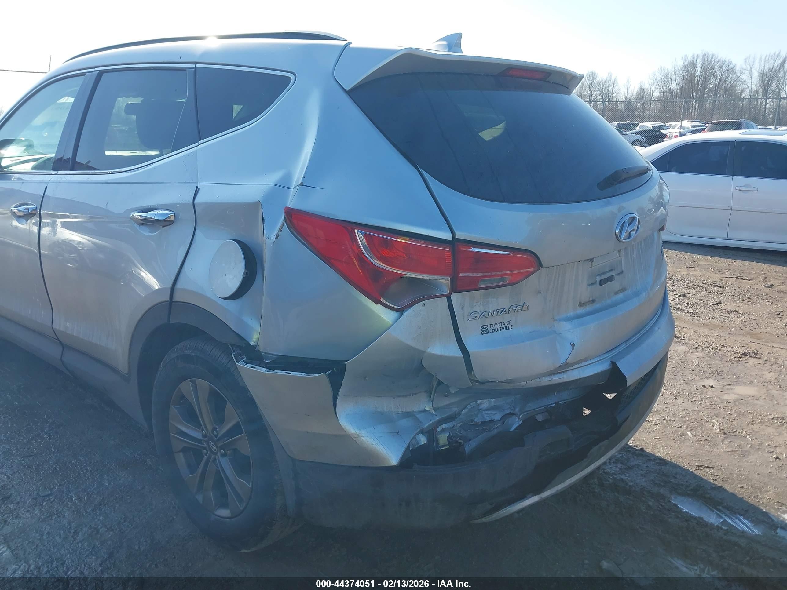 HYUNDAI SANTA image 6