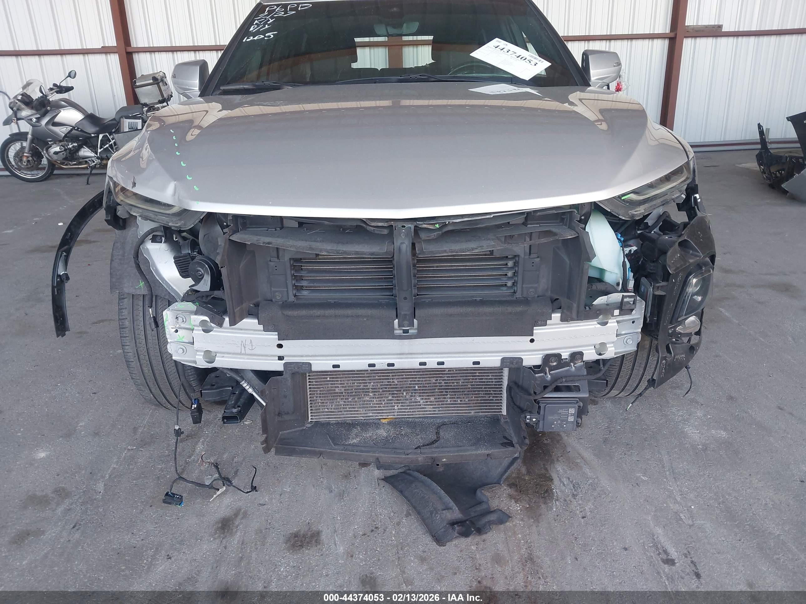CHEVROLET BLAZER image 6