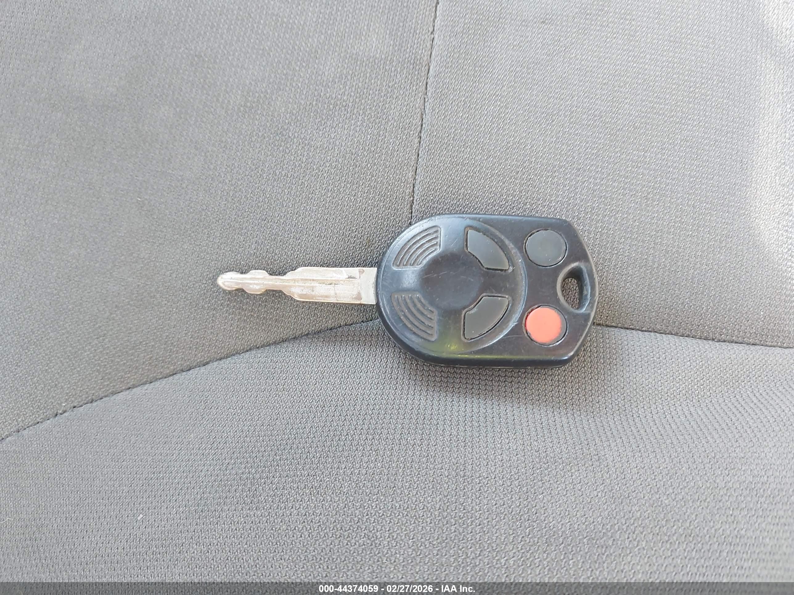 FORD ESCAPE image 11