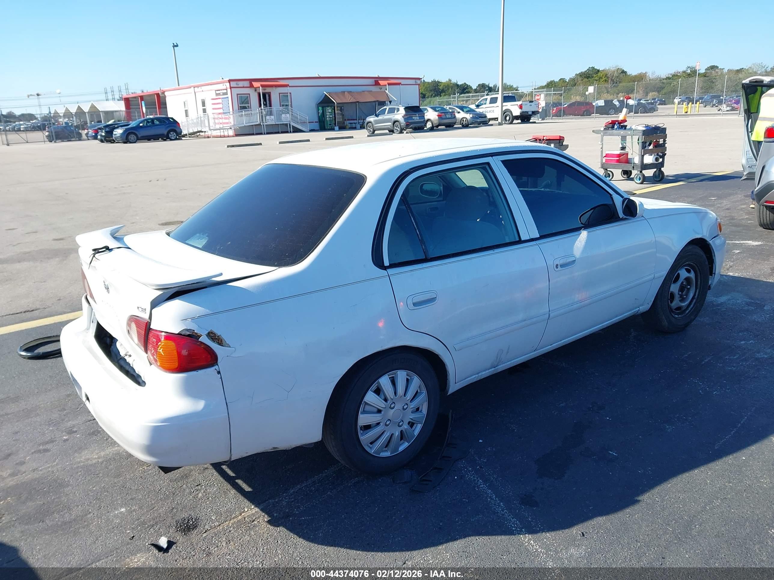TOYOTA COROLLA image 4
