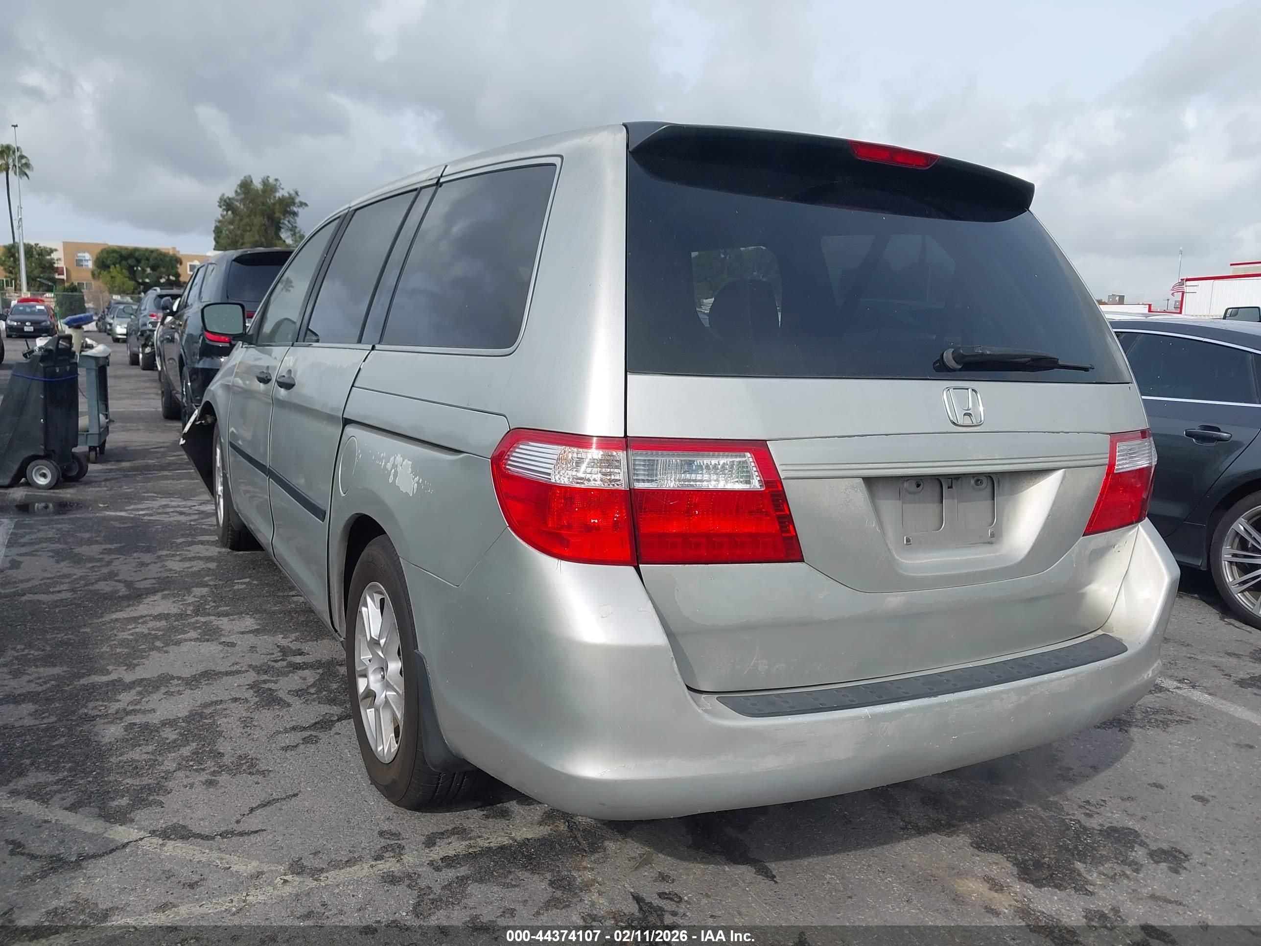 HONDA ODYSSEY image 3