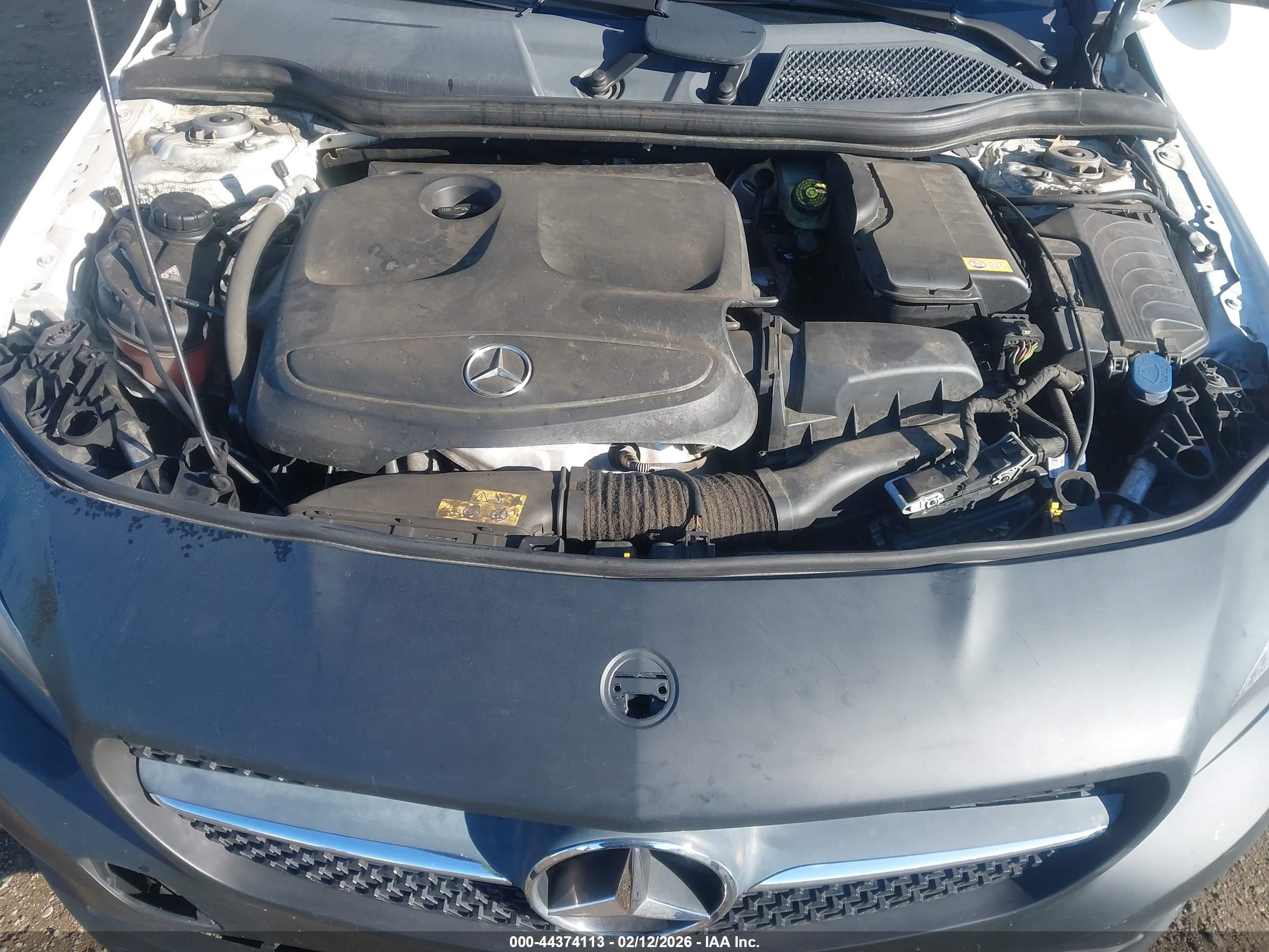 MERCEDES-BENZ CLA image 10