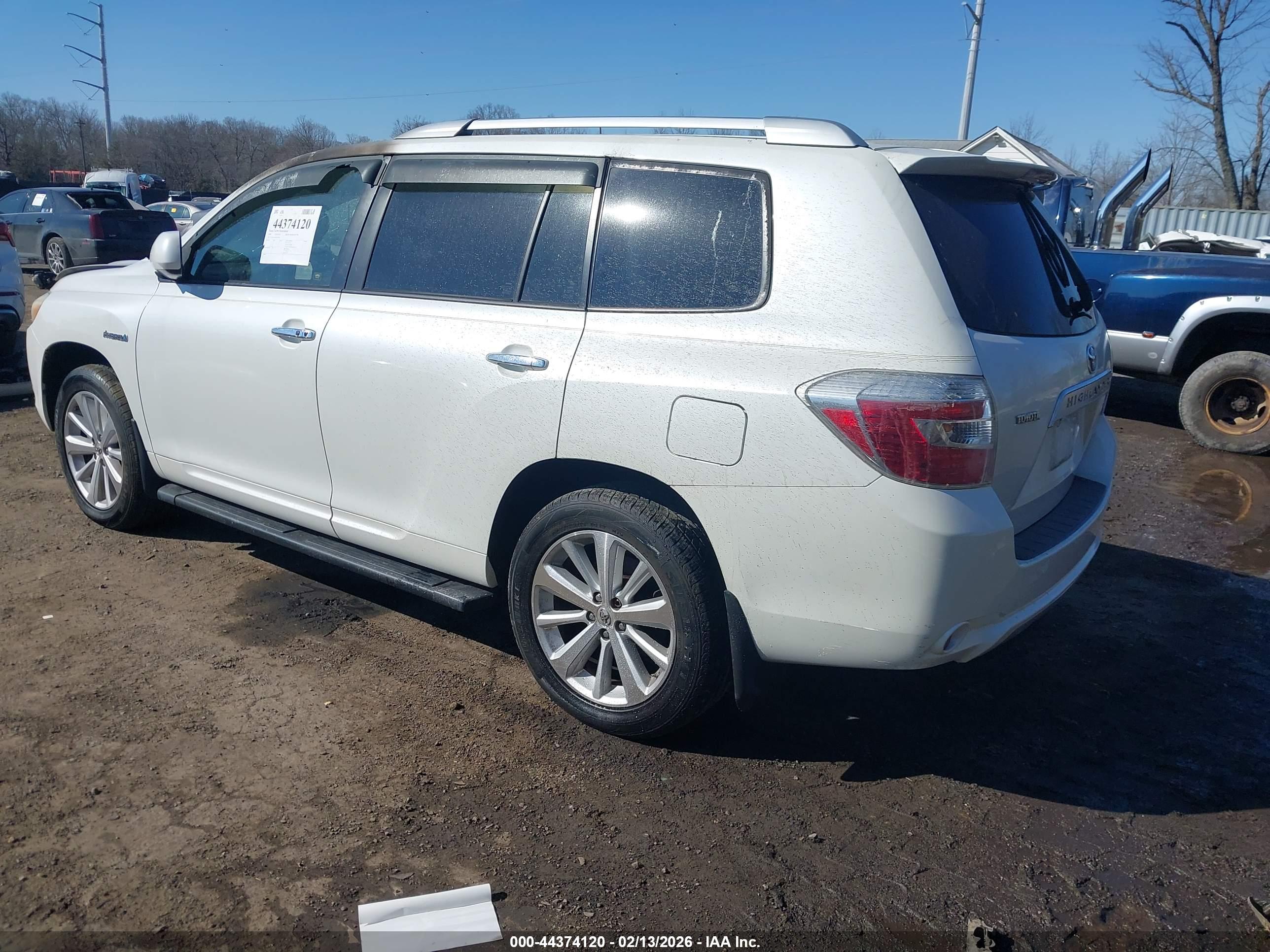 TOYOTA HIGHLANDER image 3