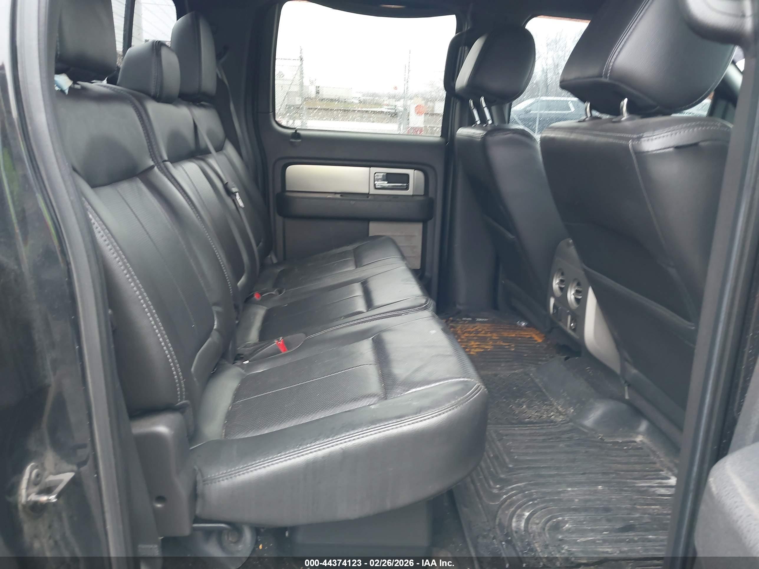 FORD F-150 image 8