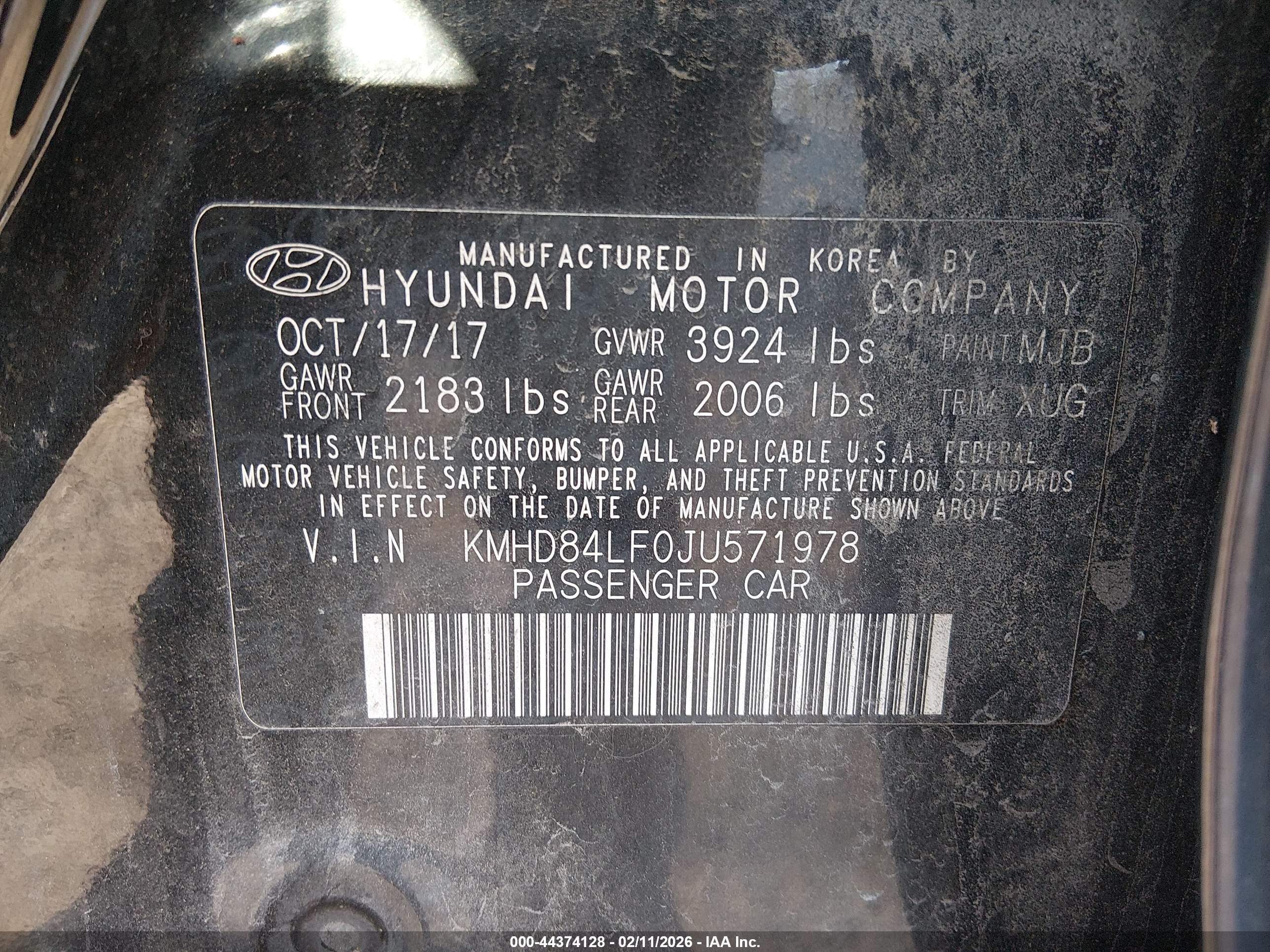 HYUNDAI ELANTRA image 9