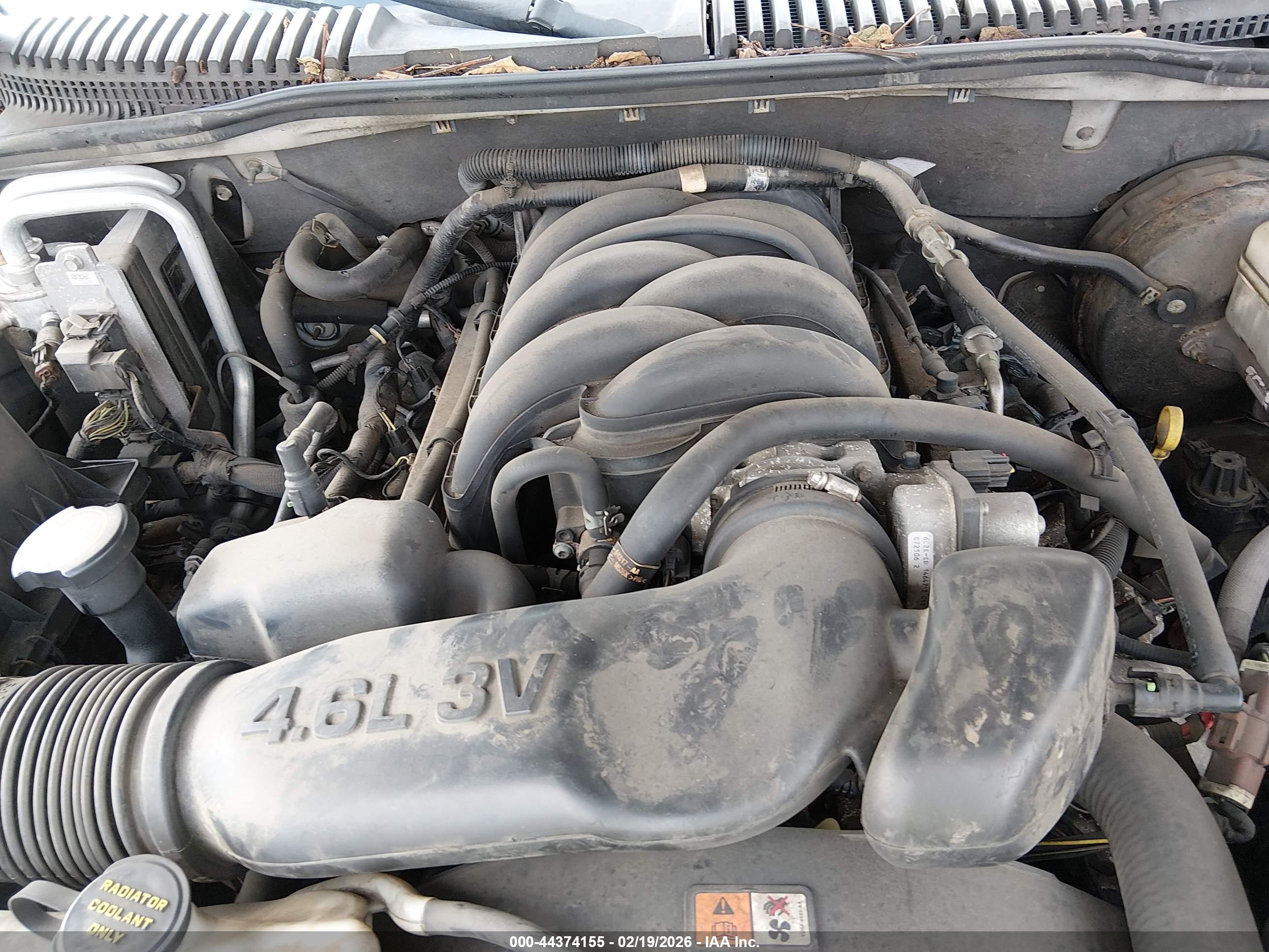 FORD EXPLORER image 6