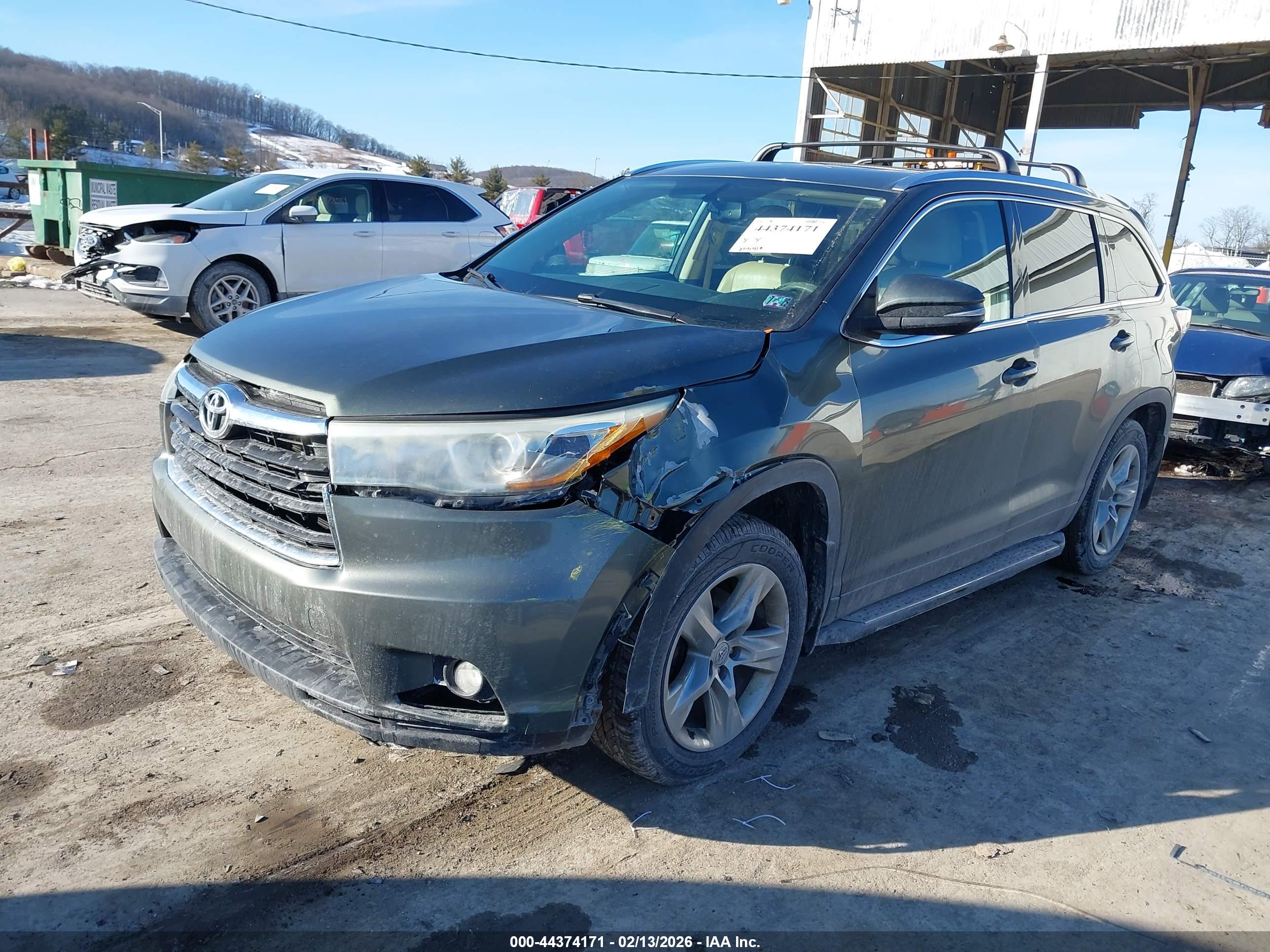 TOYOTA HIGHLANDER image 6