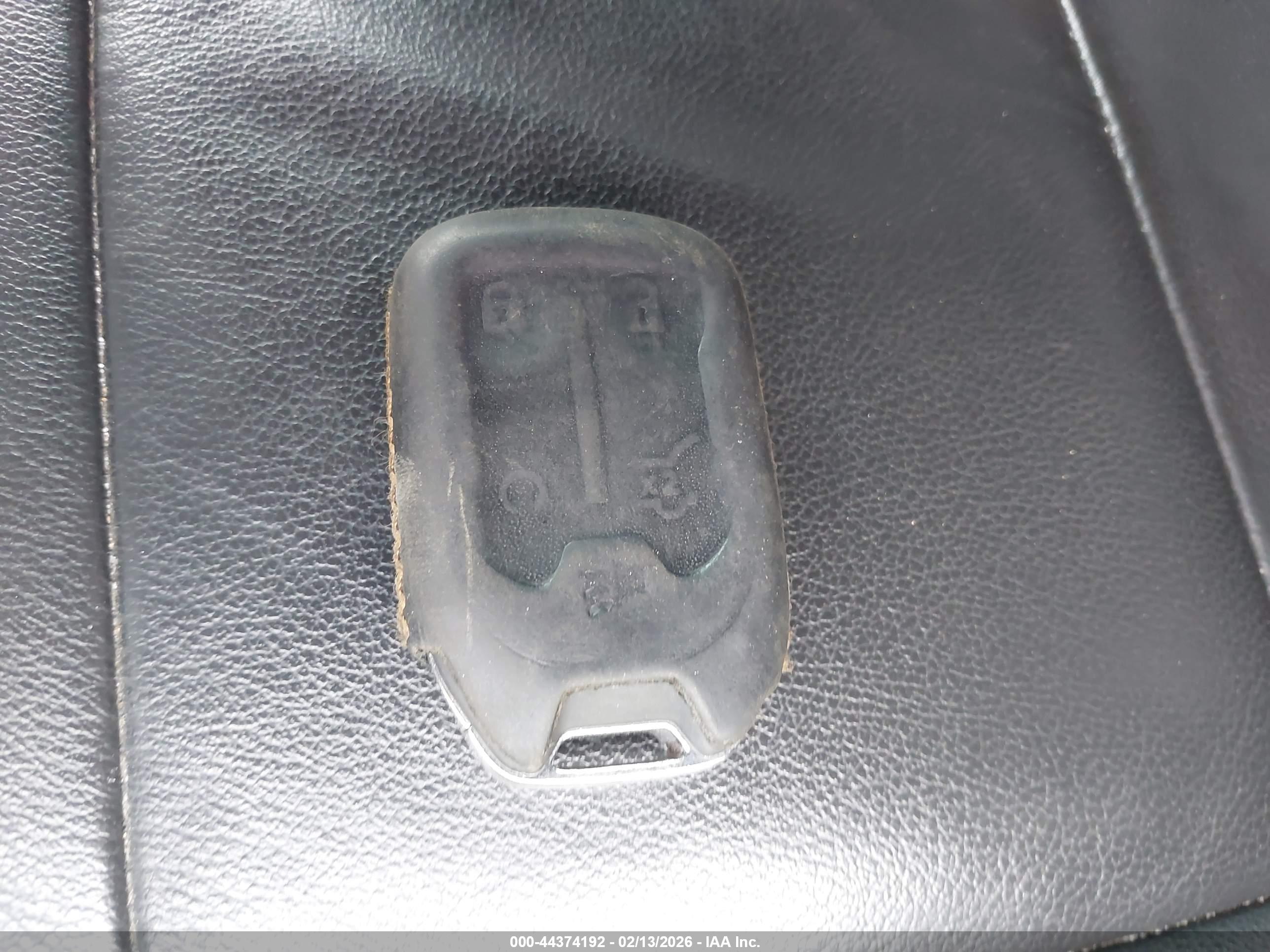 CHEVROLET SILVERADO image 11