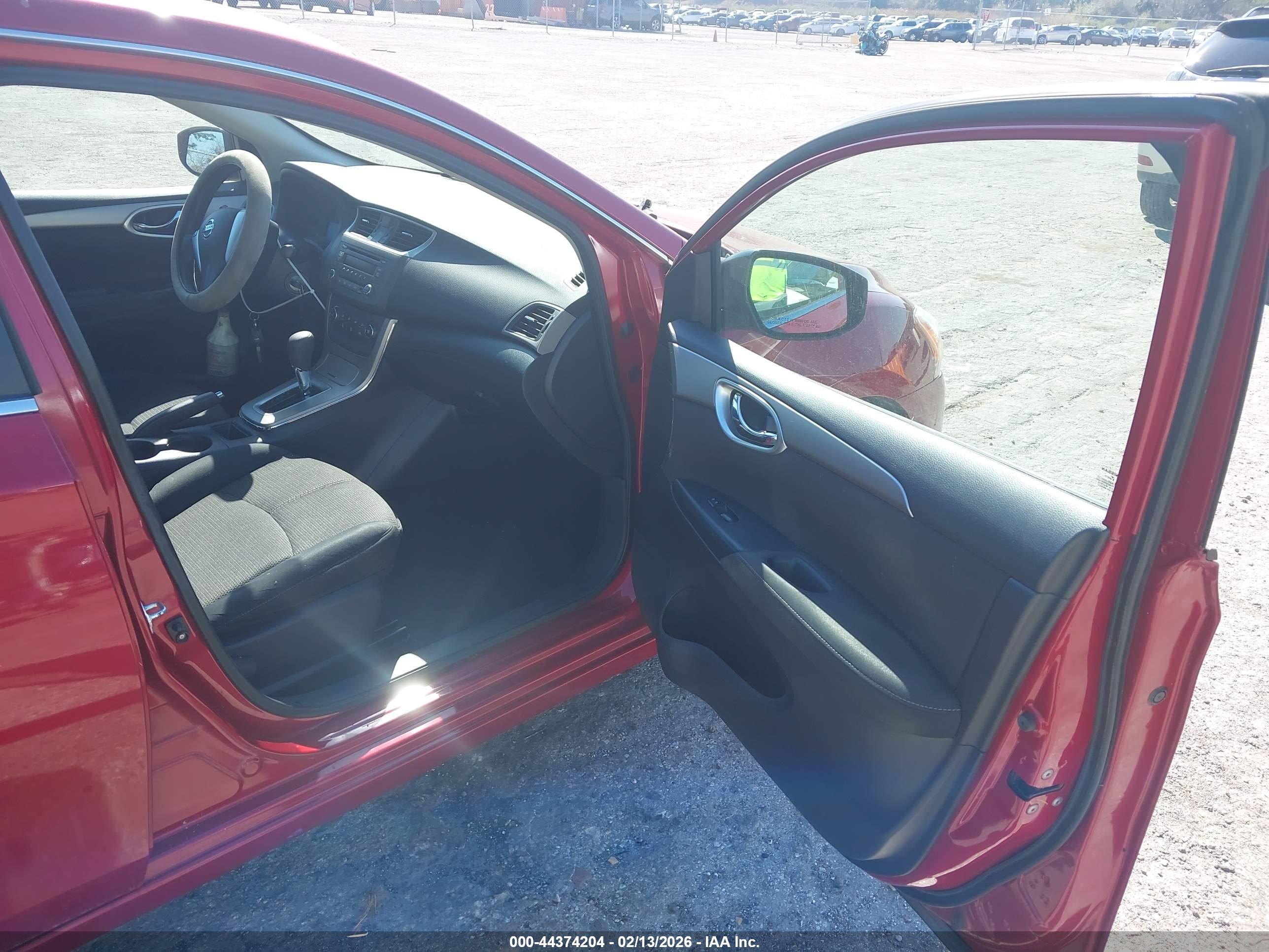 NISSAN SENTRA image 5