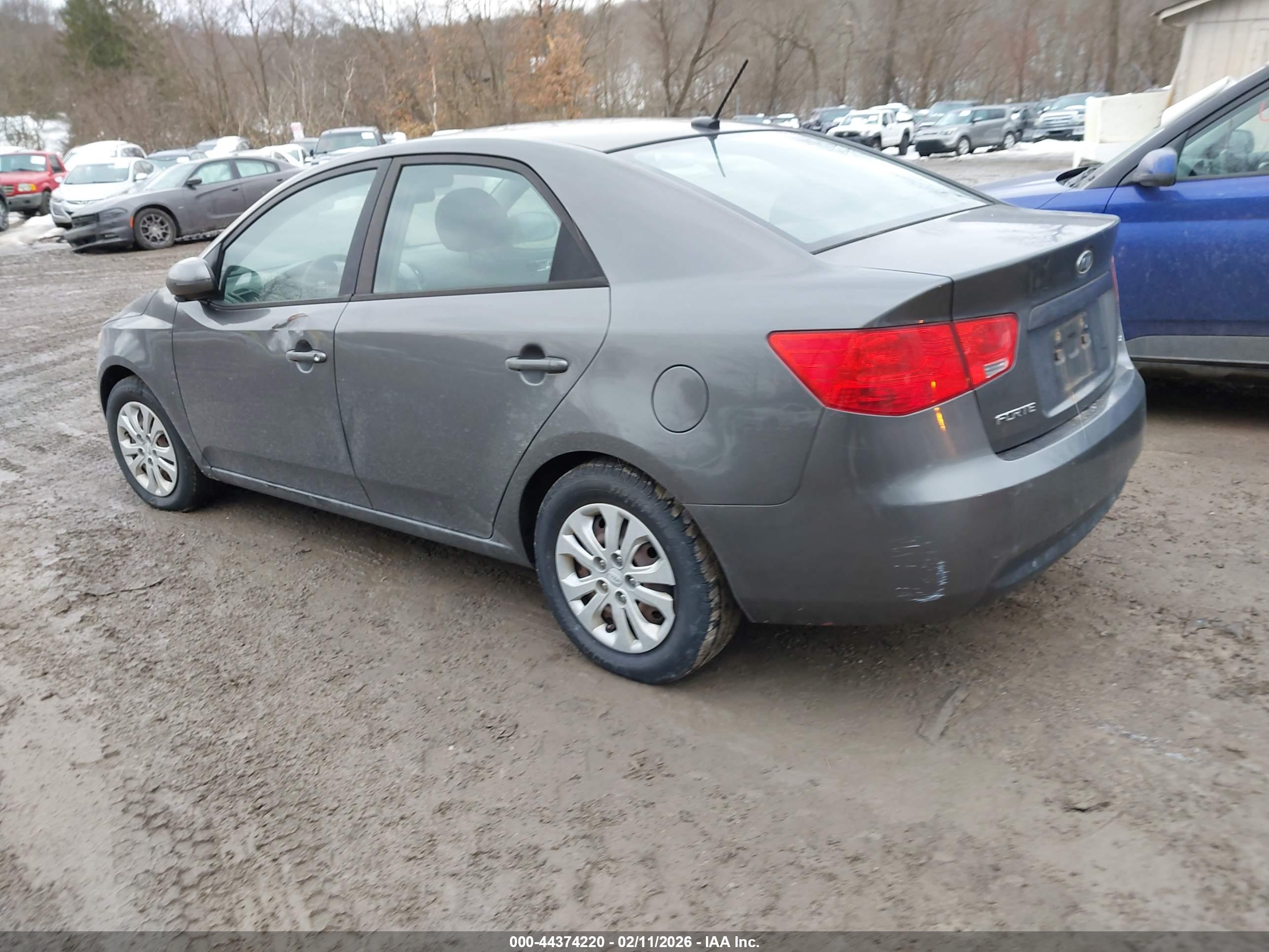KIA FORTE image 3