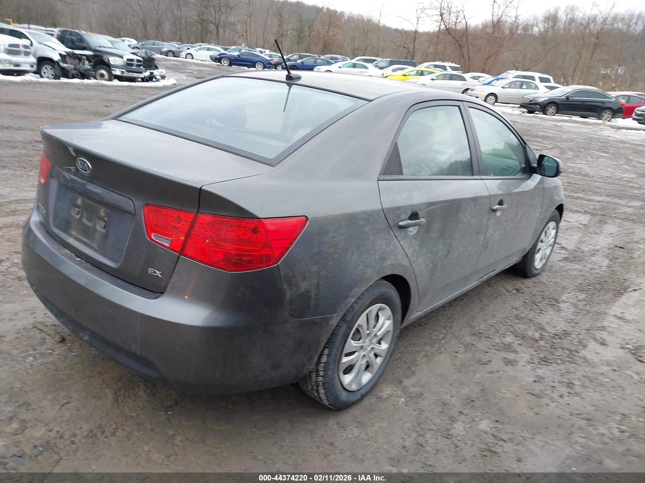 KIA FORTE image 4