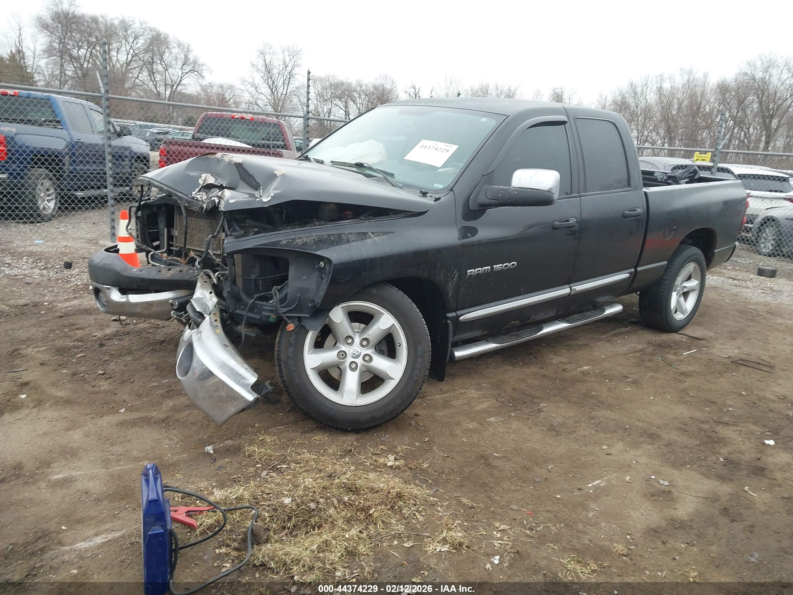 DODGE RAM image 2