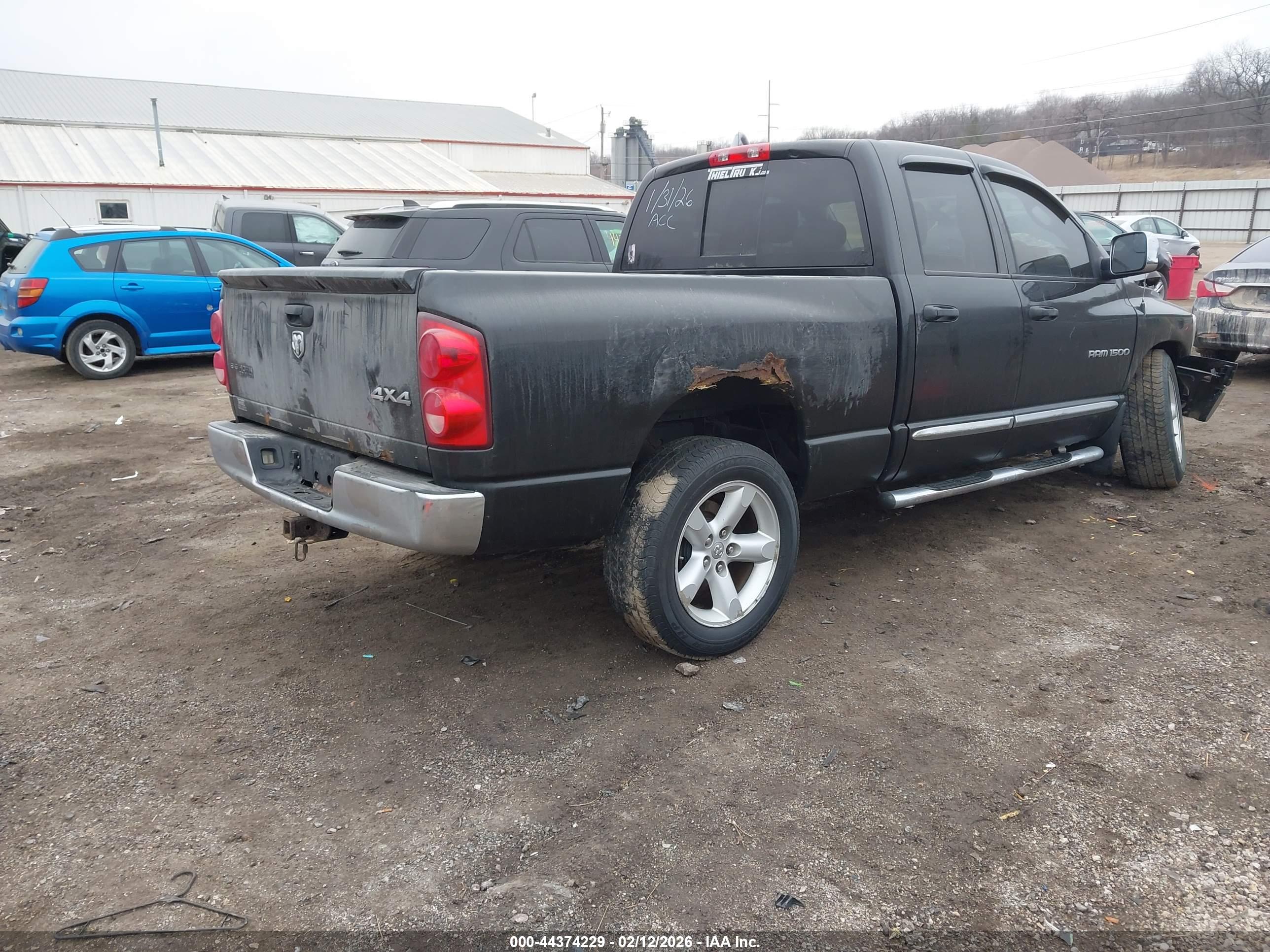 DODGE RAM image 4