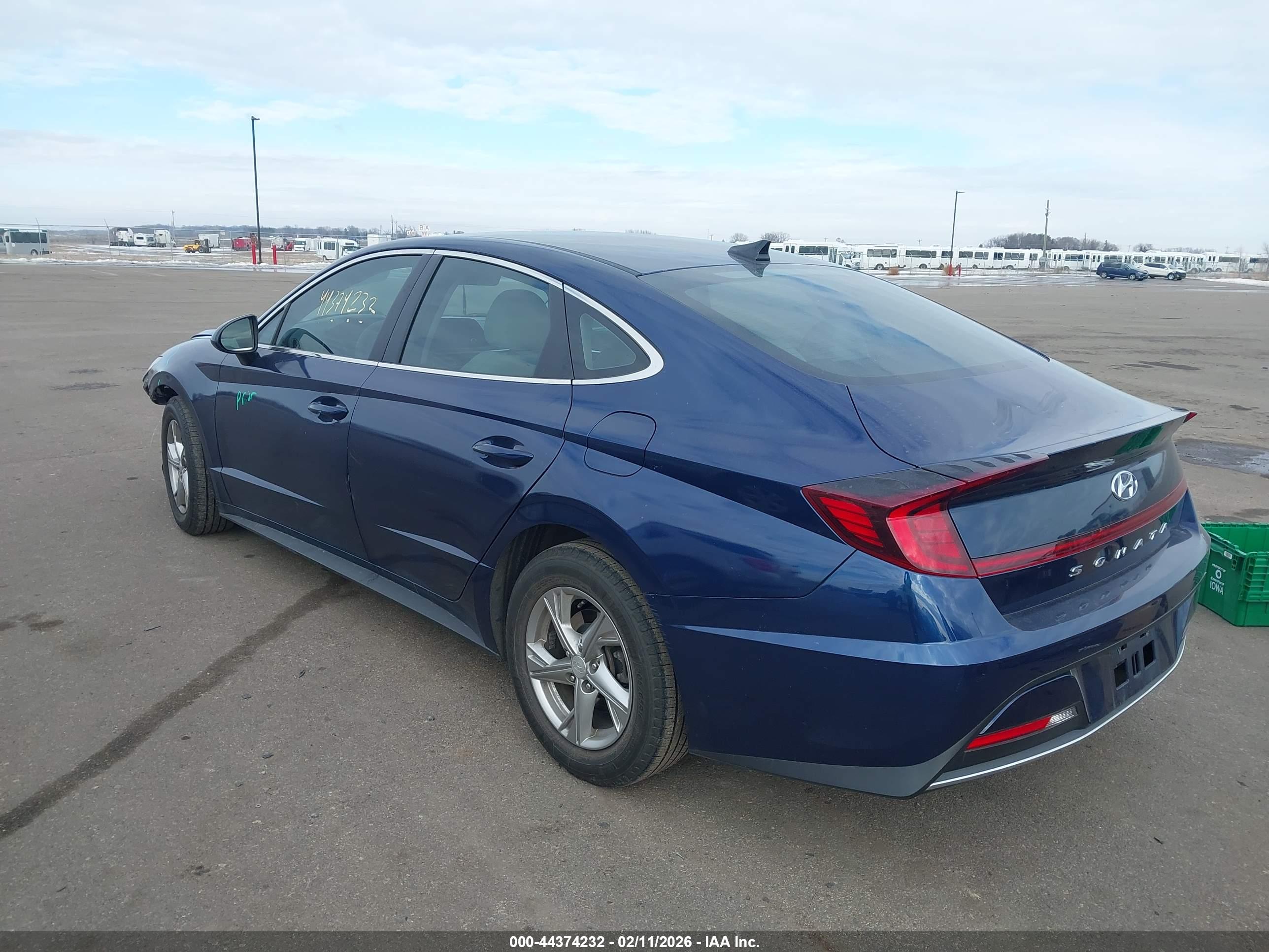 HYUNDAI SONATA image 3