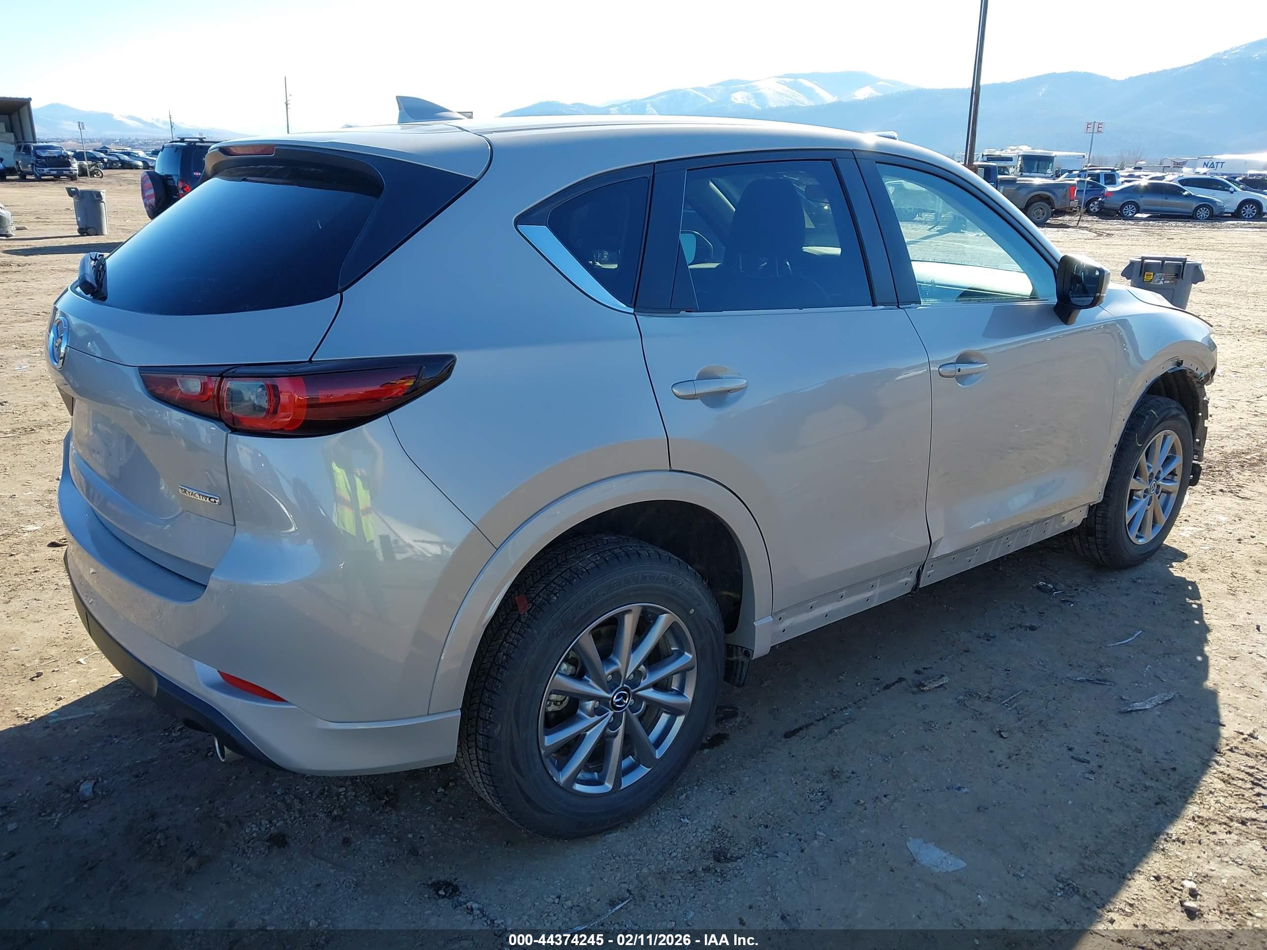 MAZDA CX-5 image 4